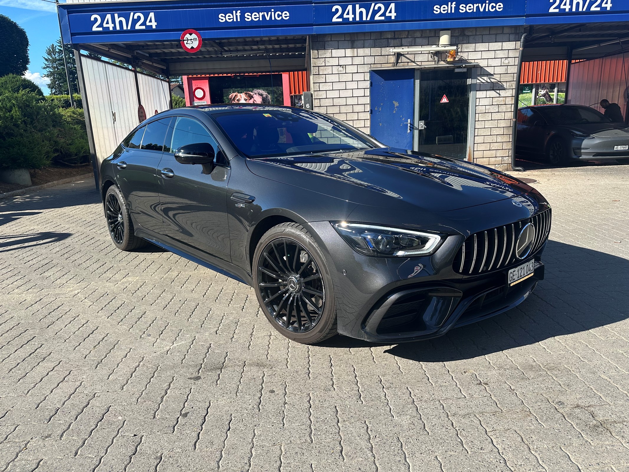 MERCEDES-BENZ AMG GT 4 43 4Matic+ Executive Speedshift MCT