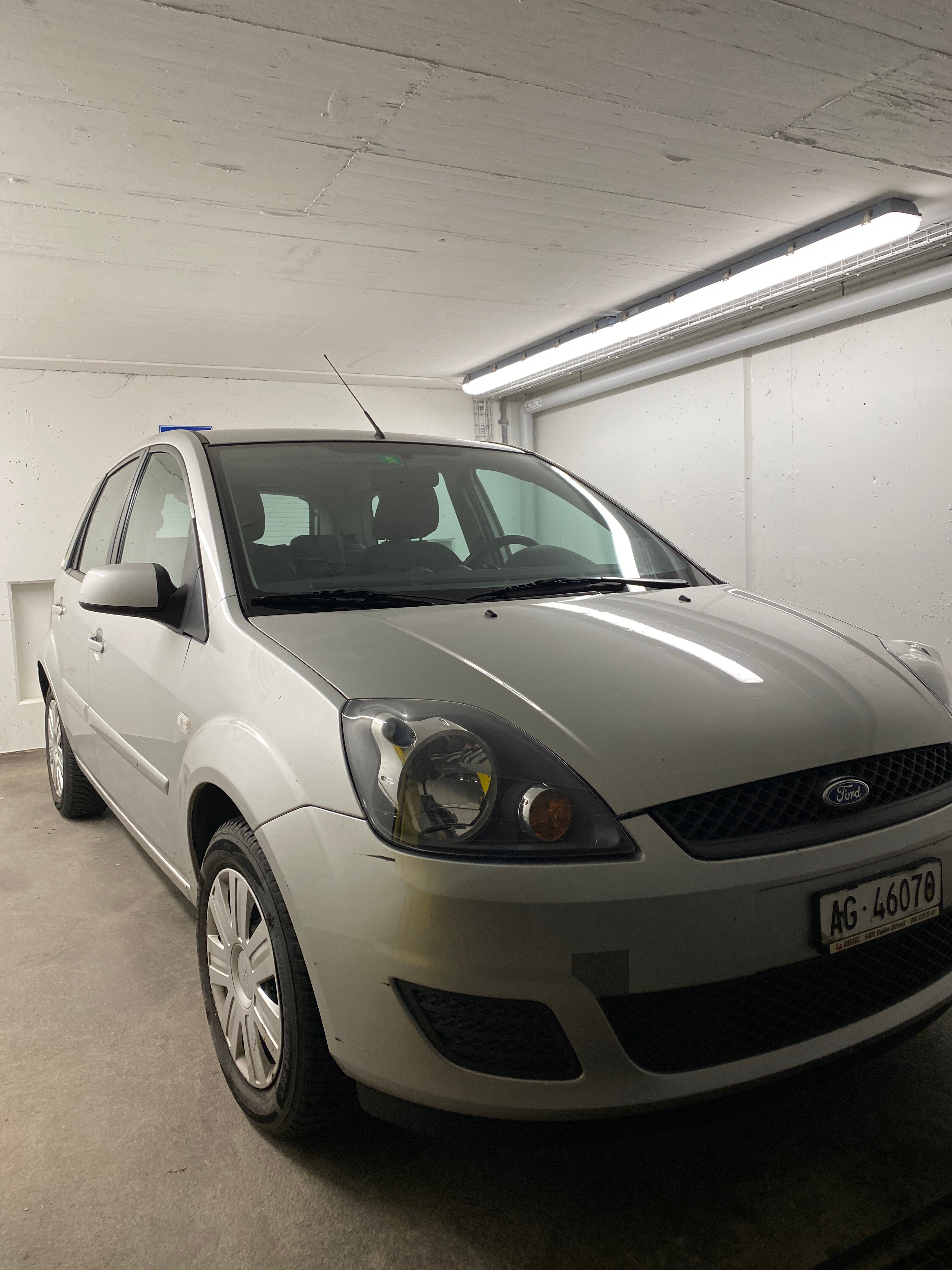 FORD Fiesta 1.4 16V Ambiente