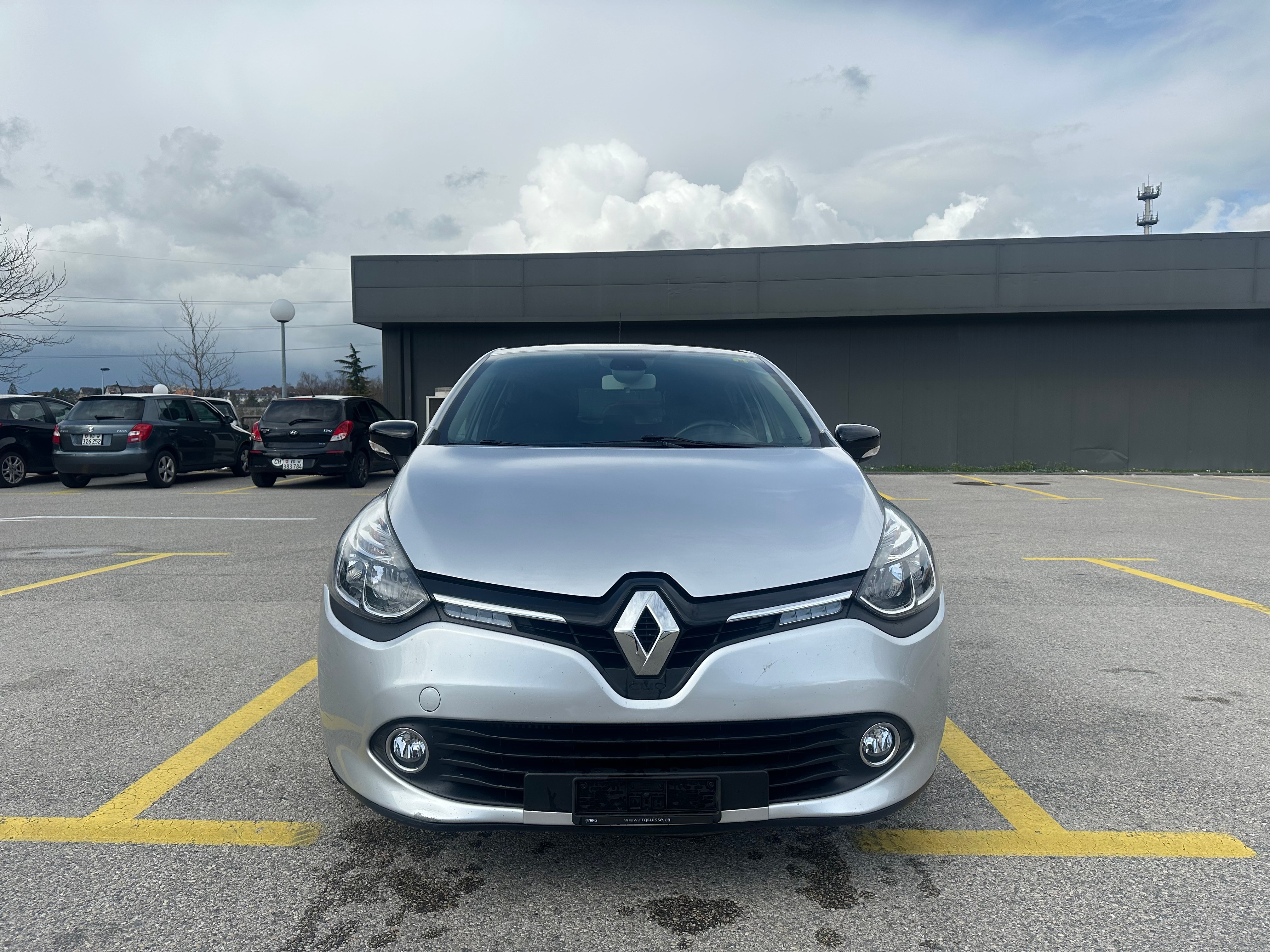 RENAULT Clio 0.9 12V Limited