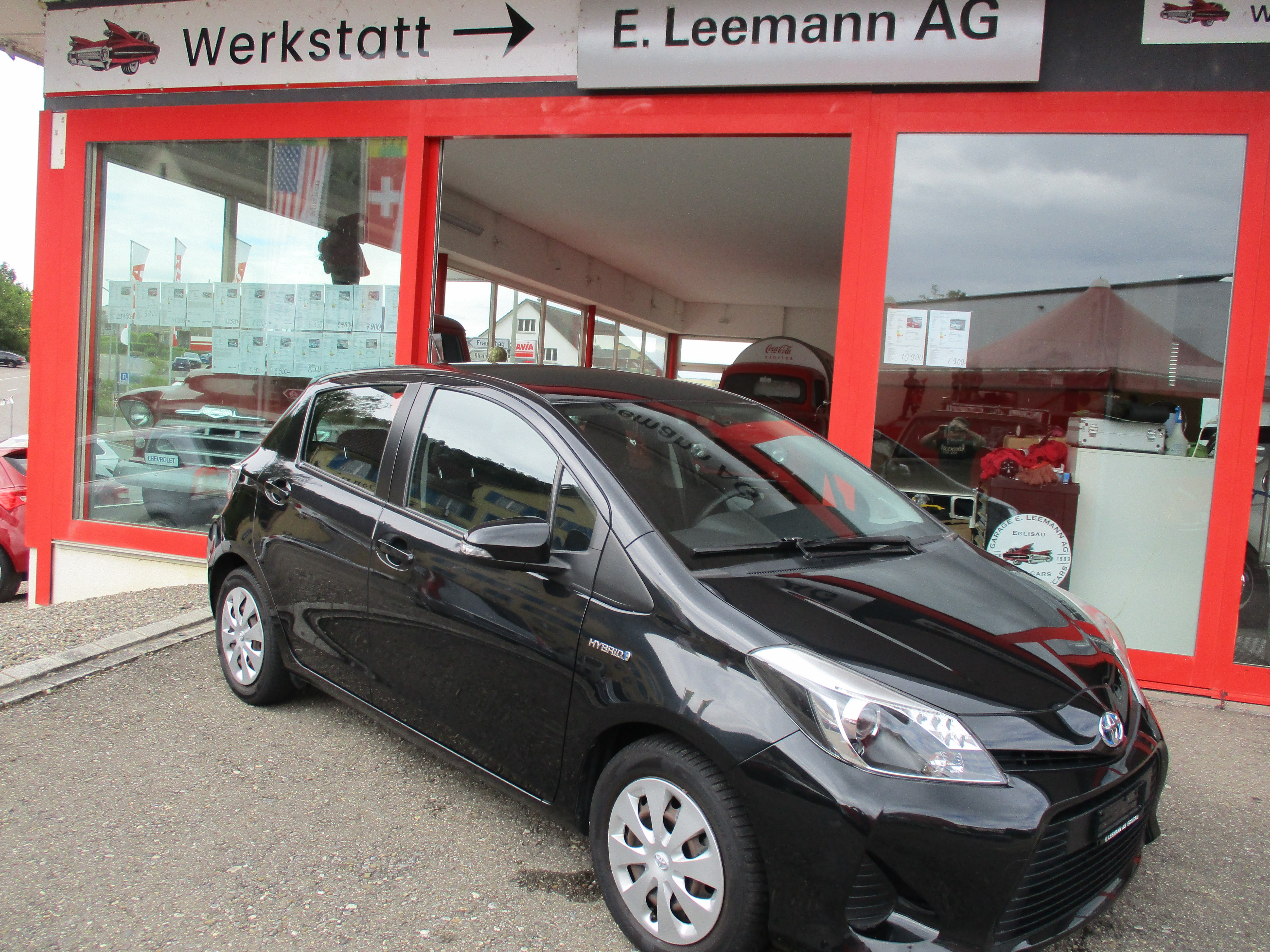 TOYOTA Yaris 1.5 VVT-i Hybrid Sol CVT