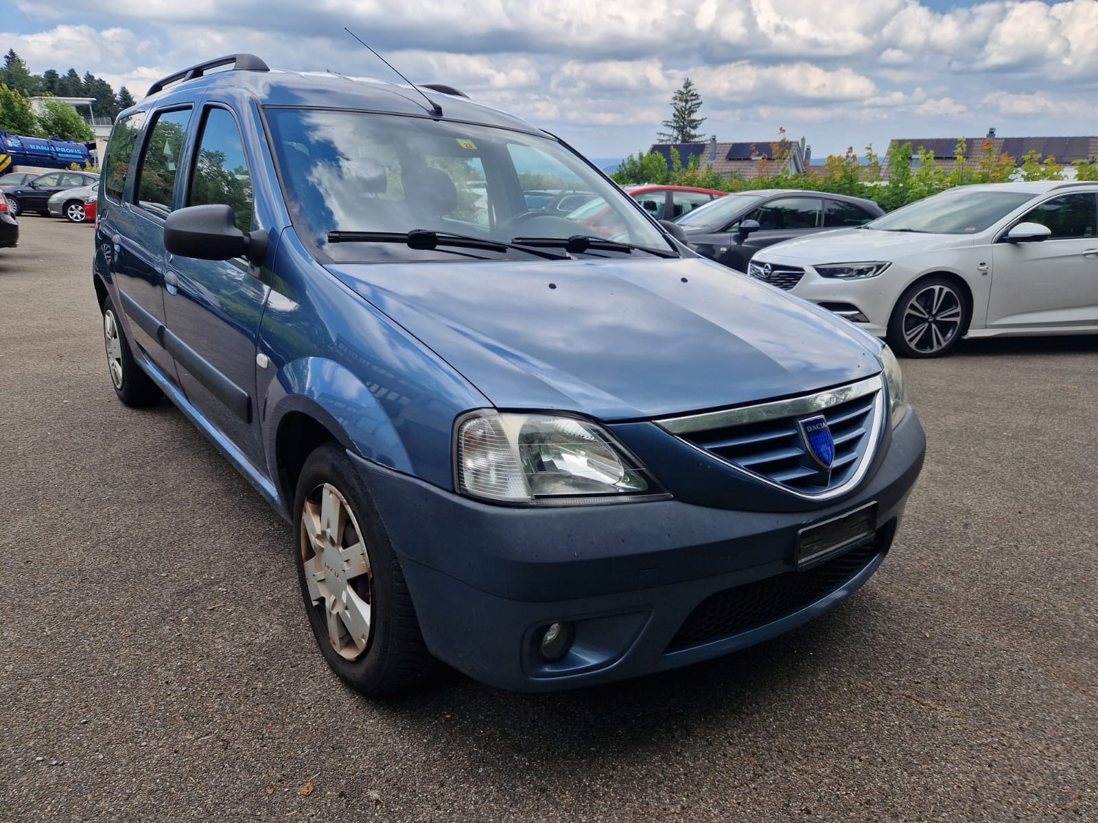 DACIA Logan 1.6 16V Lauréate