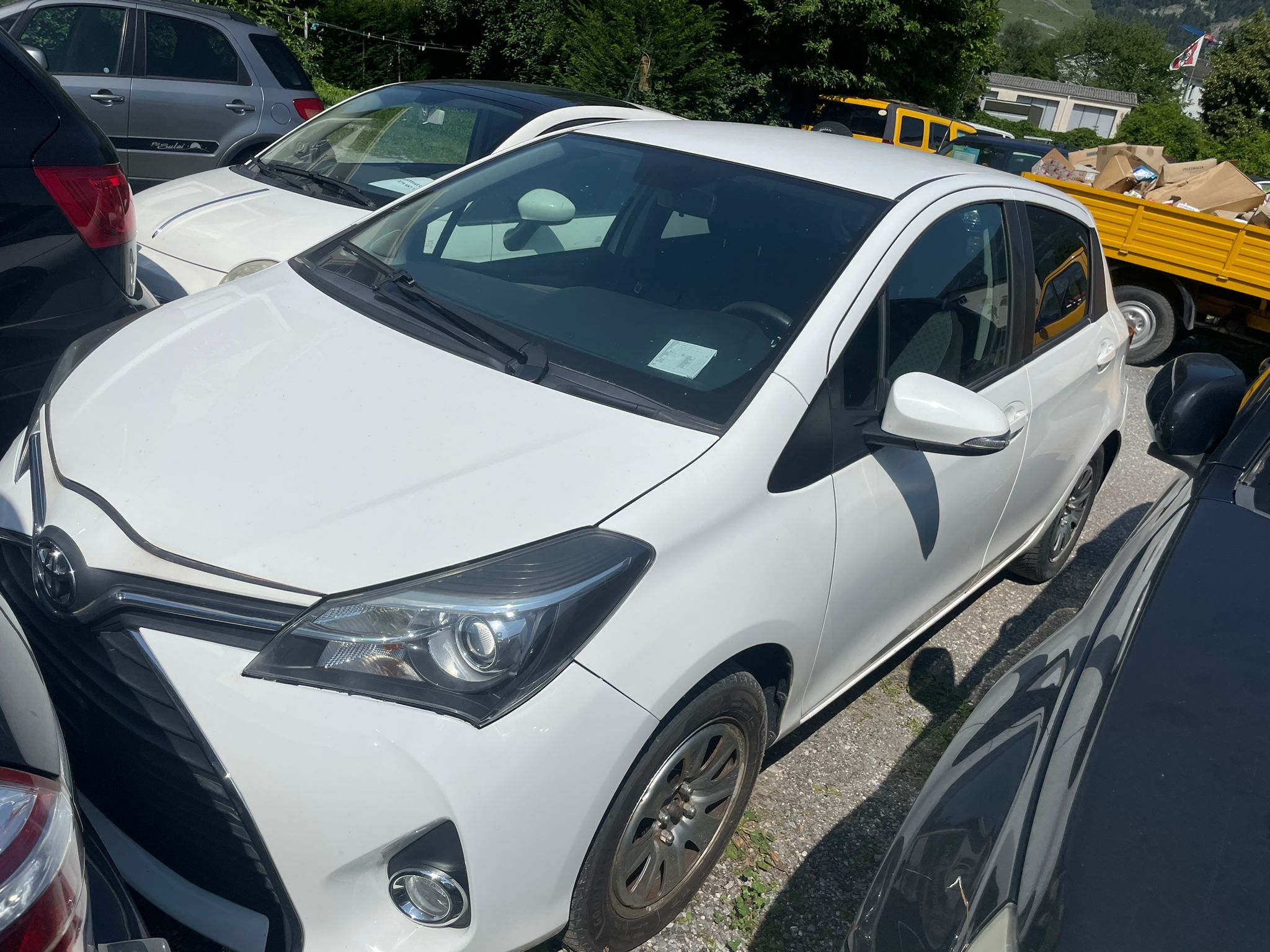 TOYOTA Yaris 1.33 Luna