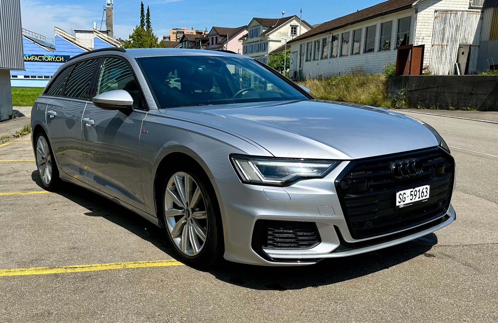 AUDI A6 Avant 45 TFSI Sport S-tronic quattro