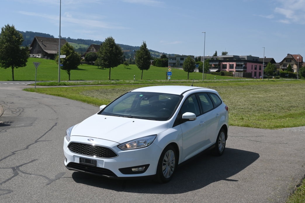 FORD Focus 1.5 TDCi Business PowerShift