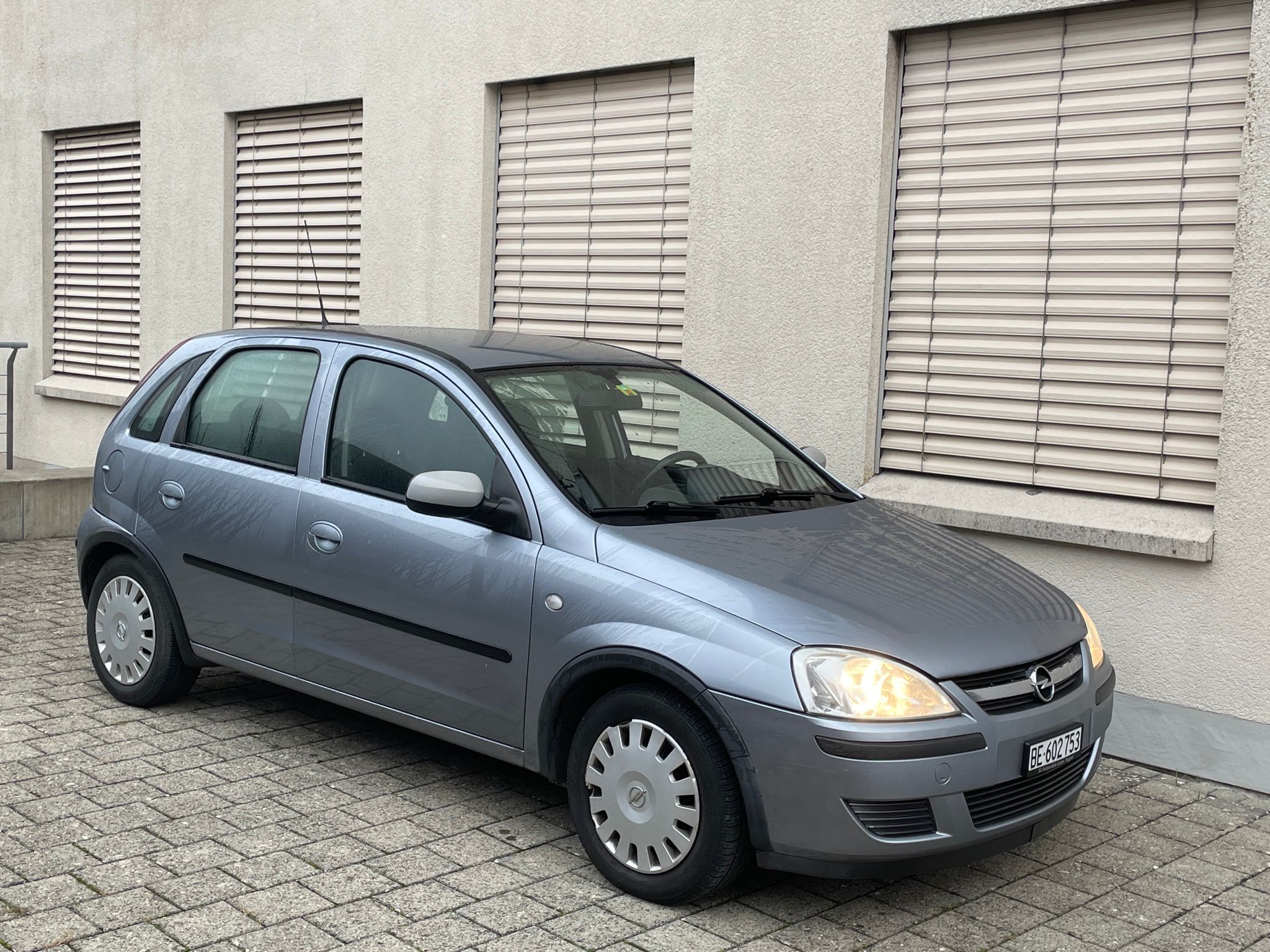 OPEL Corsa 1.2 16V Enjoy