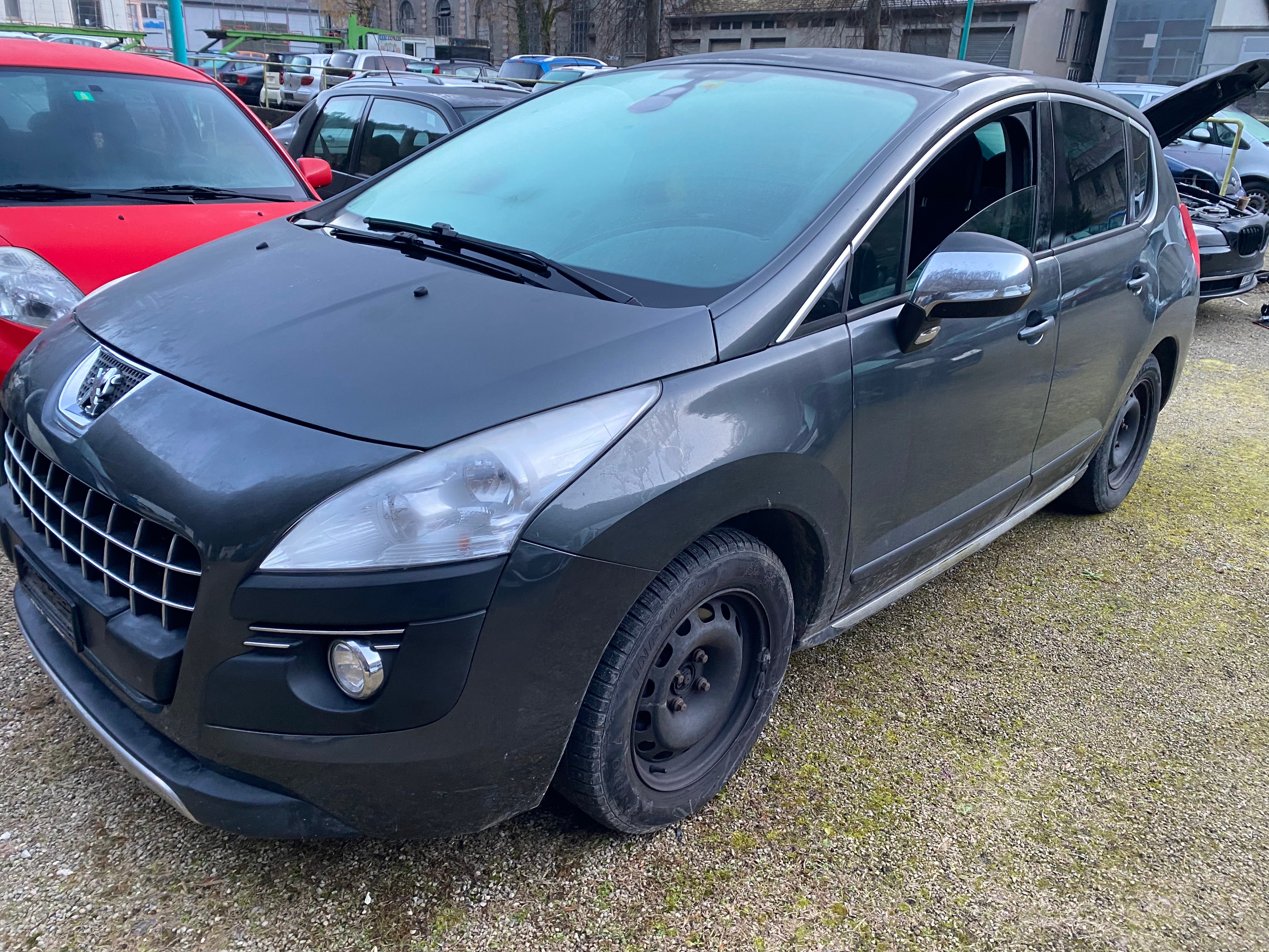 PEUGEOT 3008 1.6 16V T Online Tiptronic