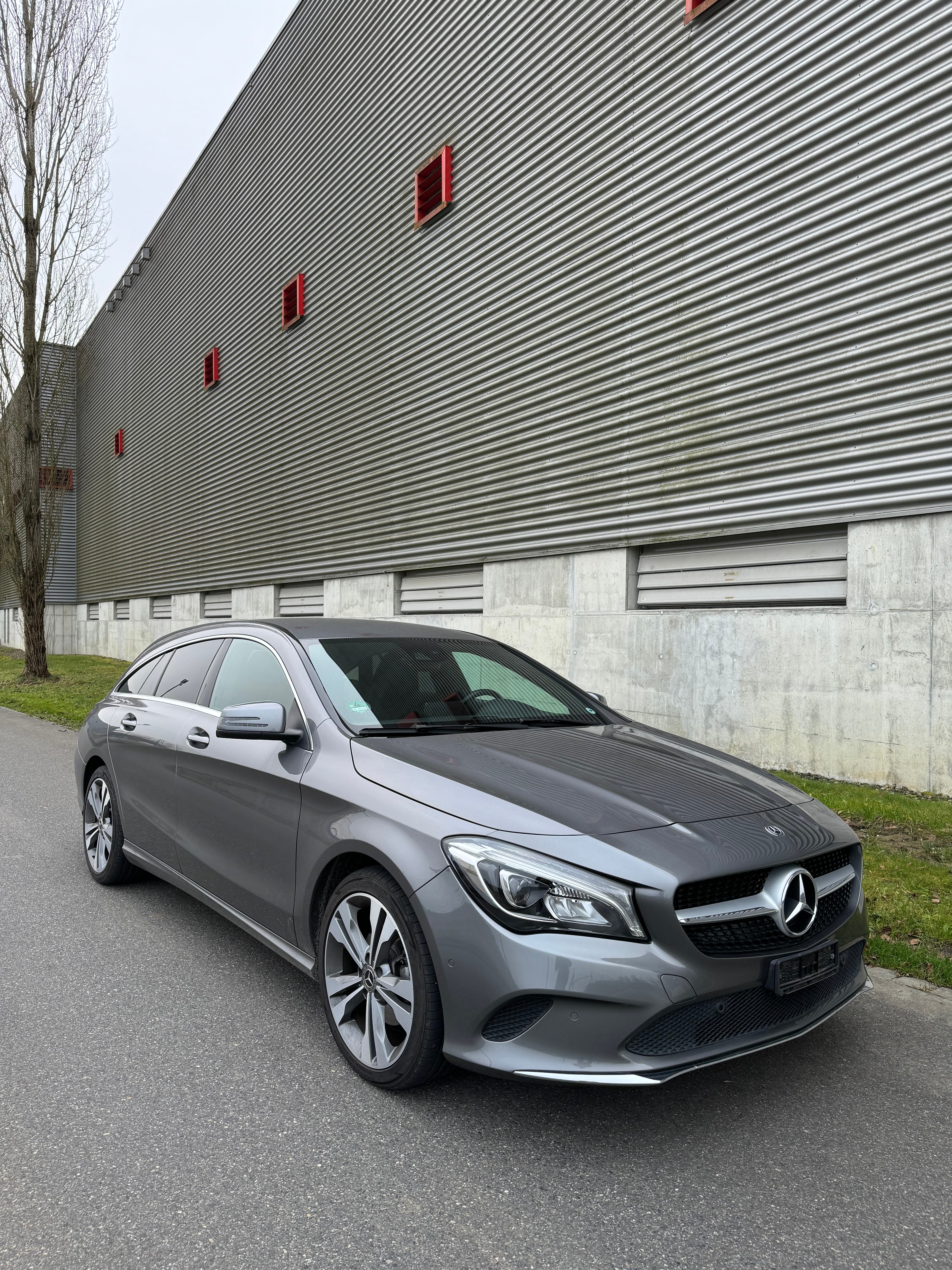 MERCEDES-BENZ CLA Shooting Brake 180 7G-DCT