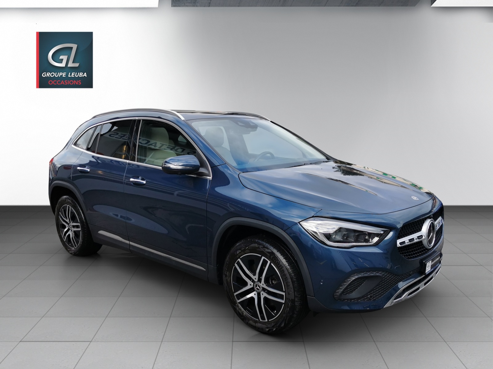 MERCEDES-BENZ GLA 250 Progressive4Matic