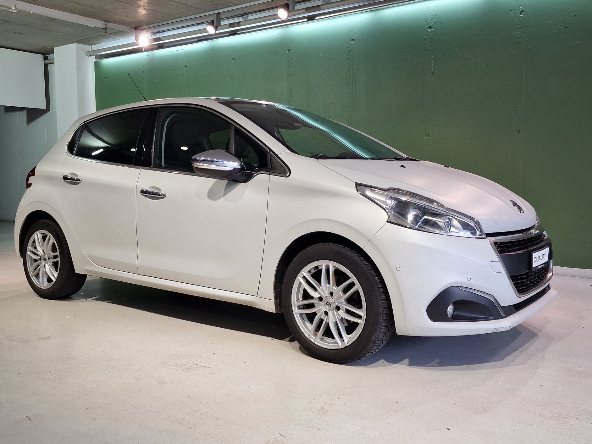 PEUGEOT 208 1.2 PureTech Style