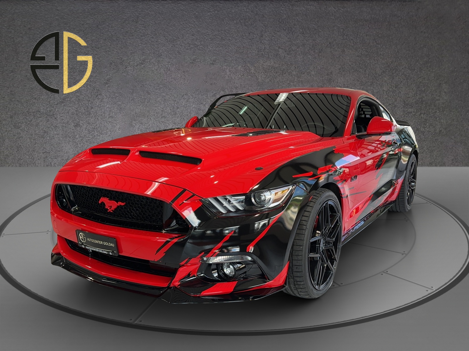 FORD Mustang Fastback 5.0 V8 GT Automat