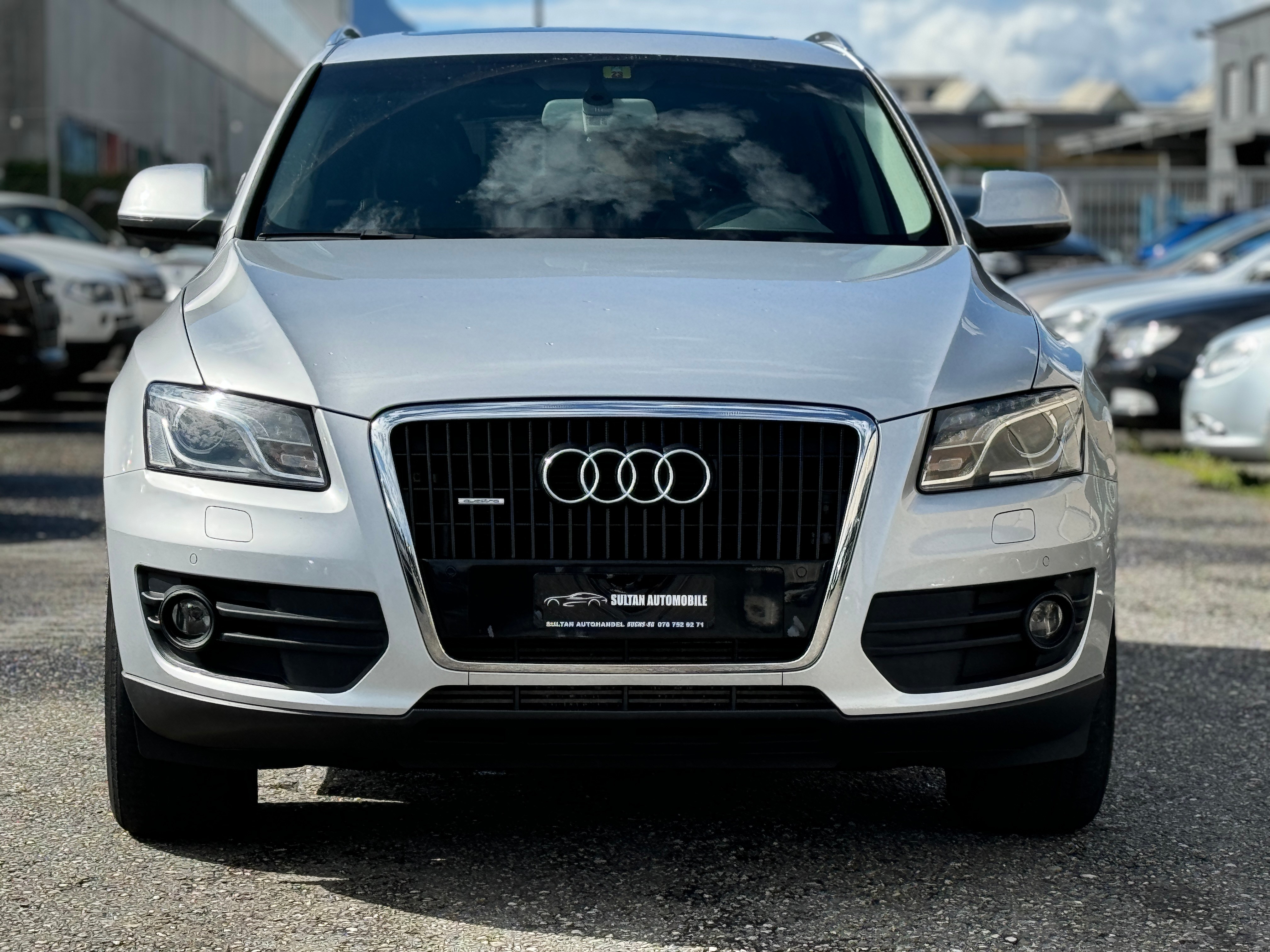 AUDI Q5 3.0 TDI quattro S-tronic