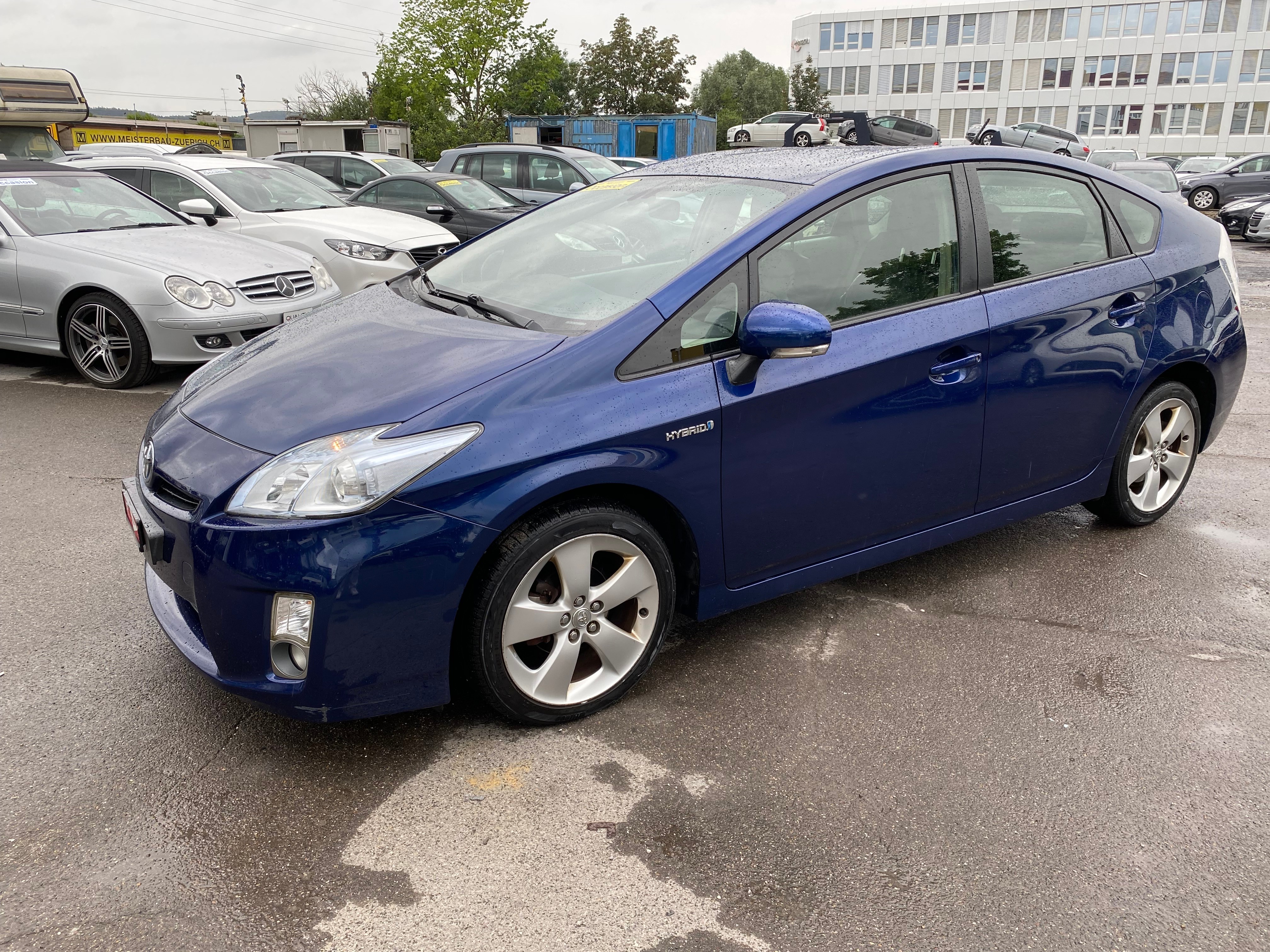 TOYOTA Prius 1.8 16V HSD Sol