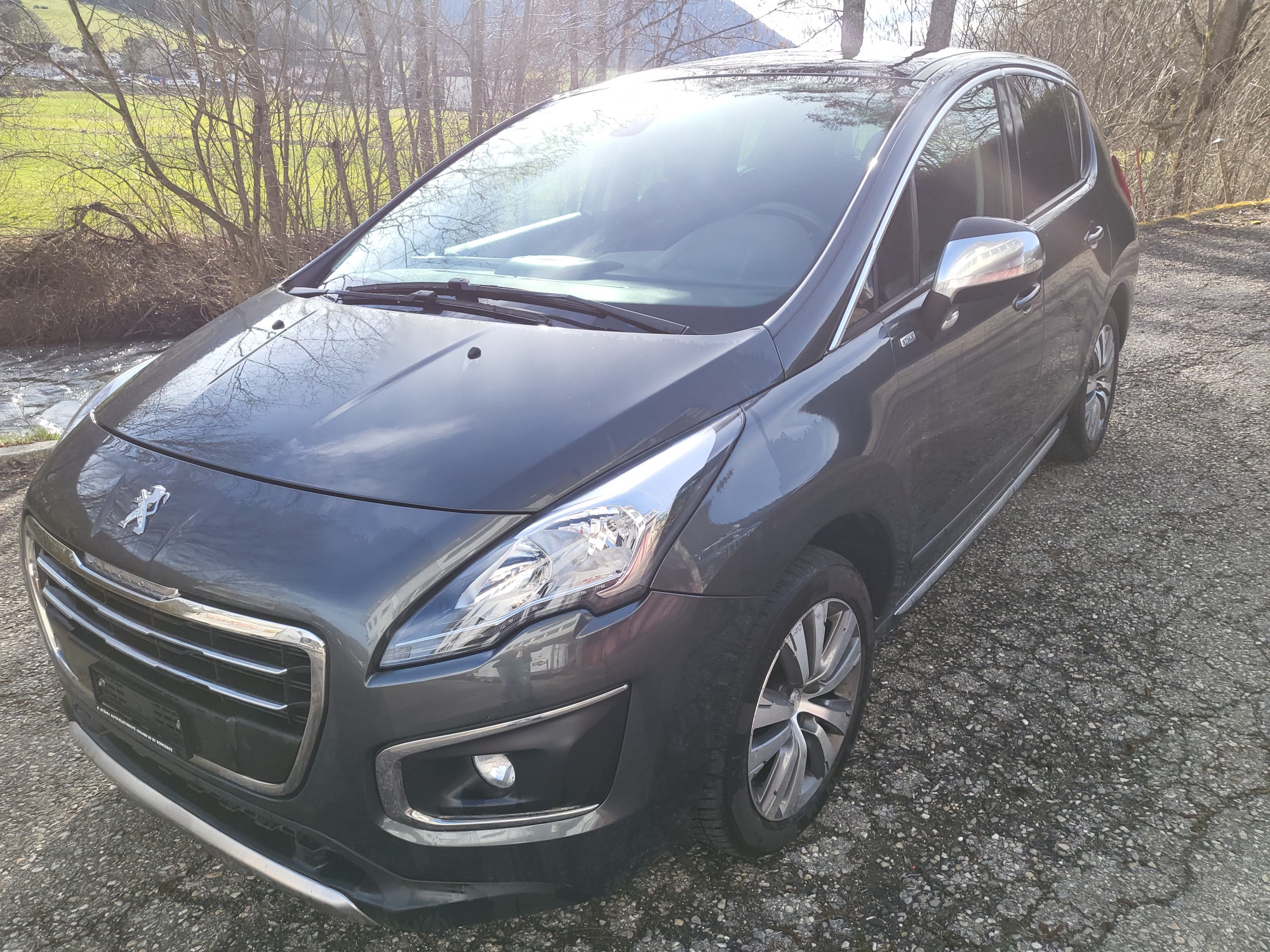 PEUGEOT 3008 1.6 16V T Active