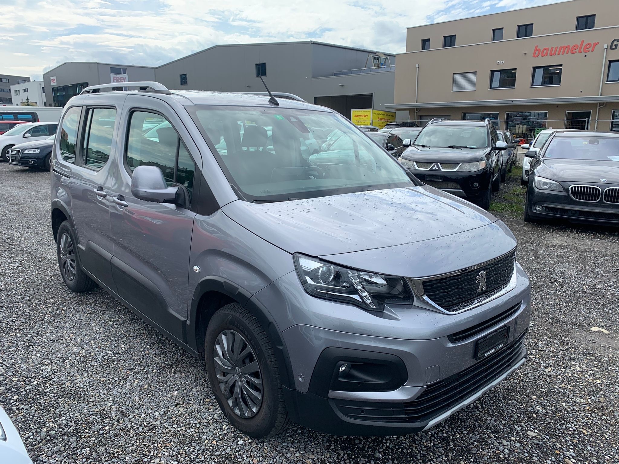 PEUGEOT Rifter 1.2 PureTech Active EAT8