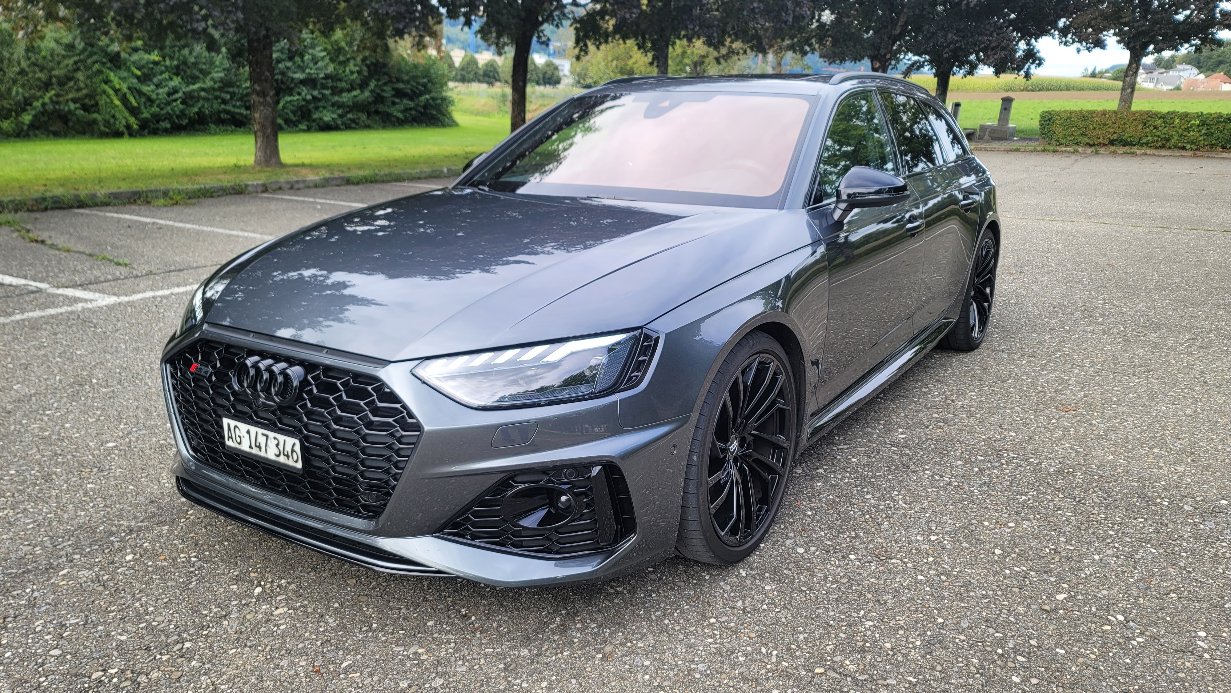 AUDI RS4 Avant quattro tiptronic