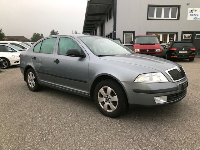 SKODA OCTAVIA