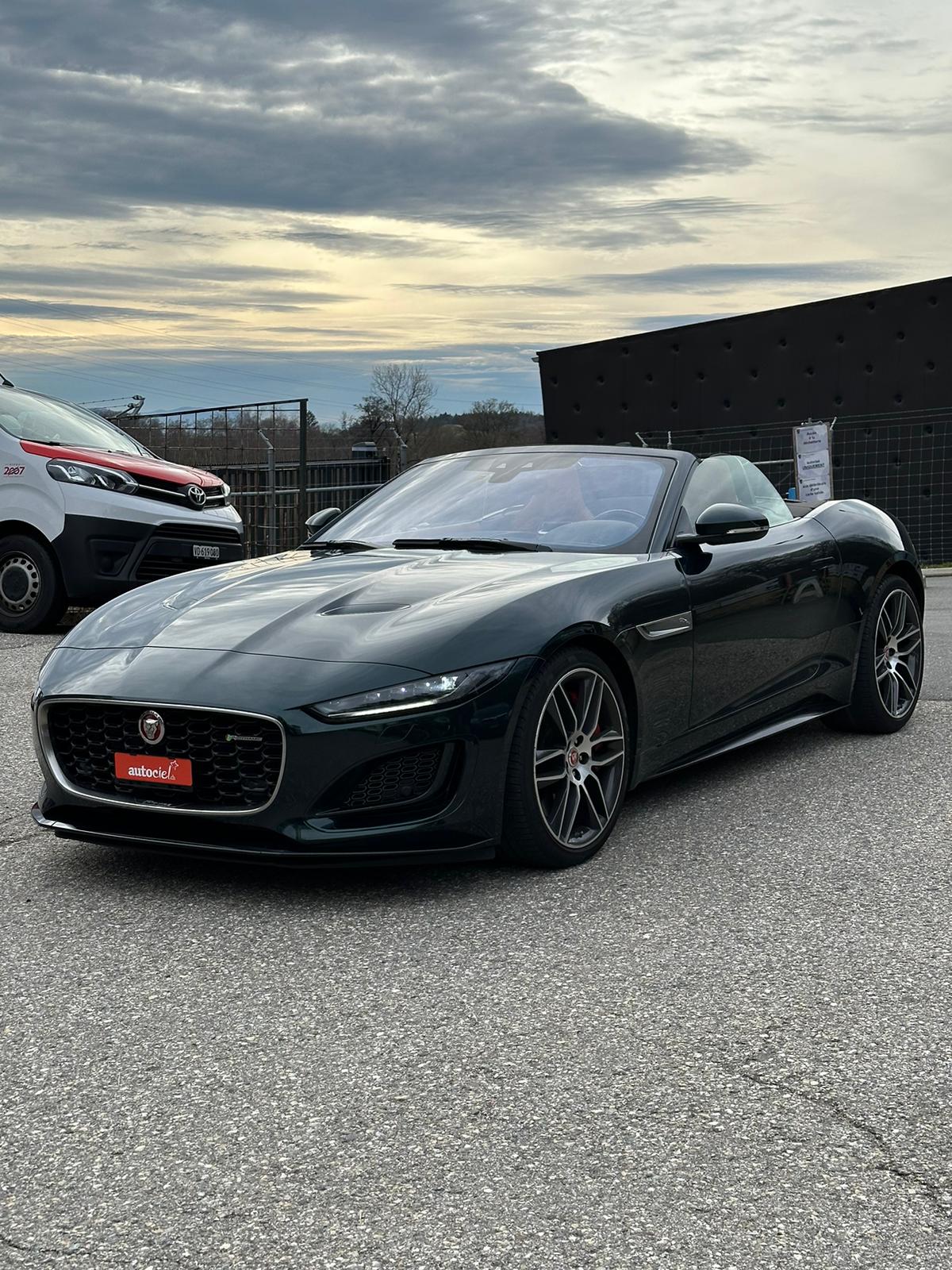 JAGUAR F-Type Convertible 5.0 V8 R-Dynamic