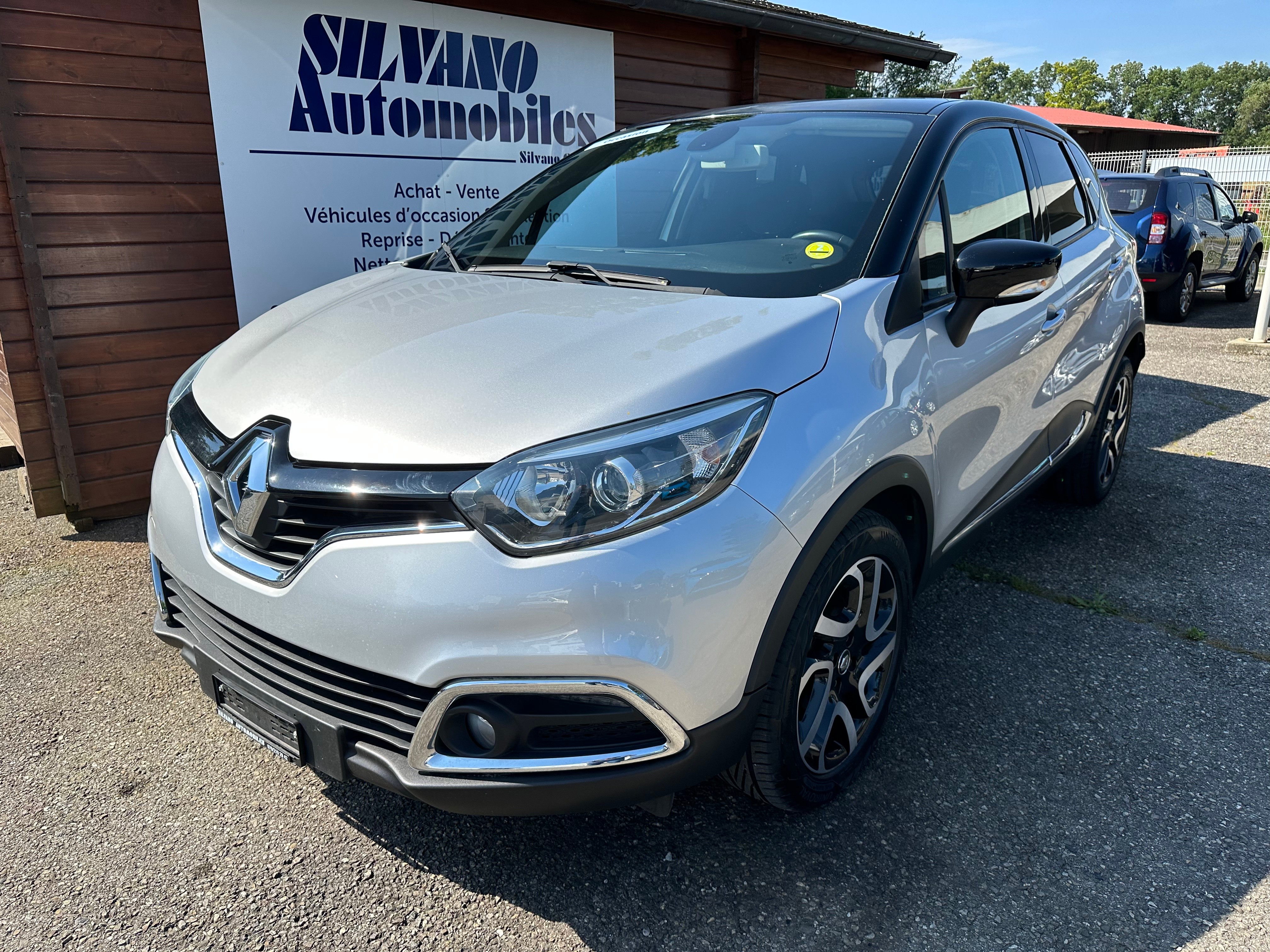 RENAULT Captur 1.5 dCi Intens EDC