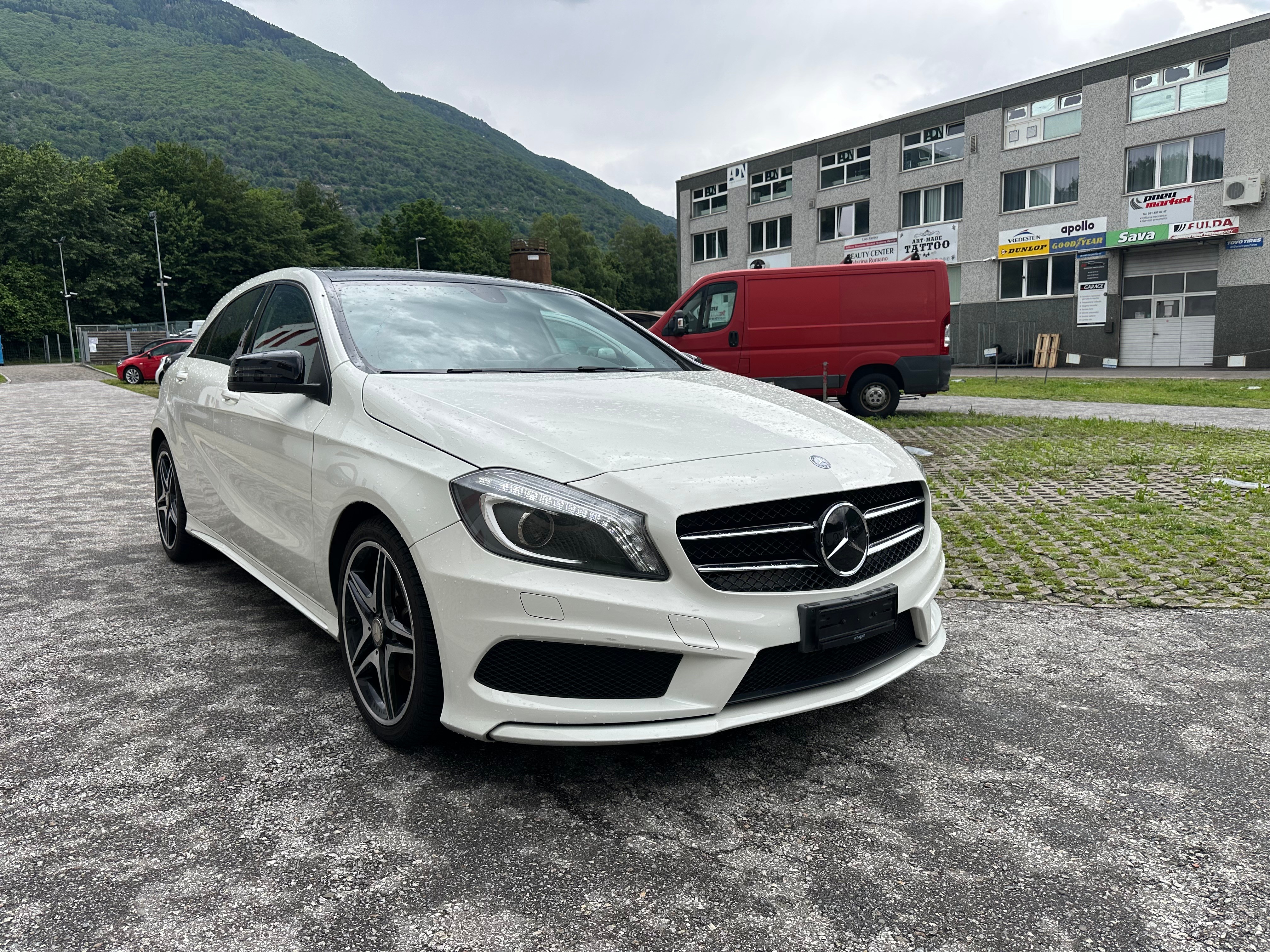 MERCEDES-BENZ A 180 CDI AMG Line 7G-DCT