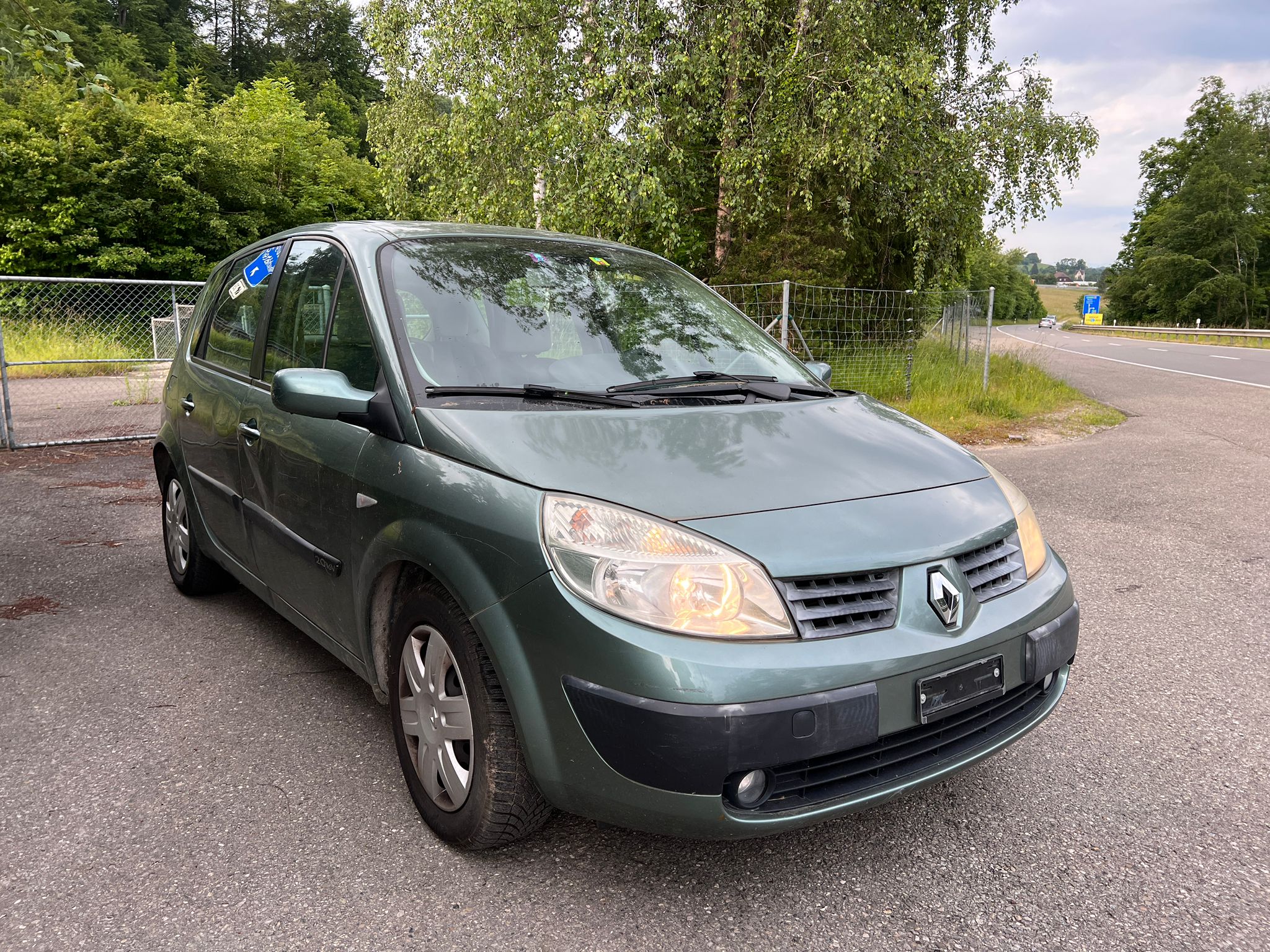 RENAULT Scénic 2.0 16V Authentique Confort