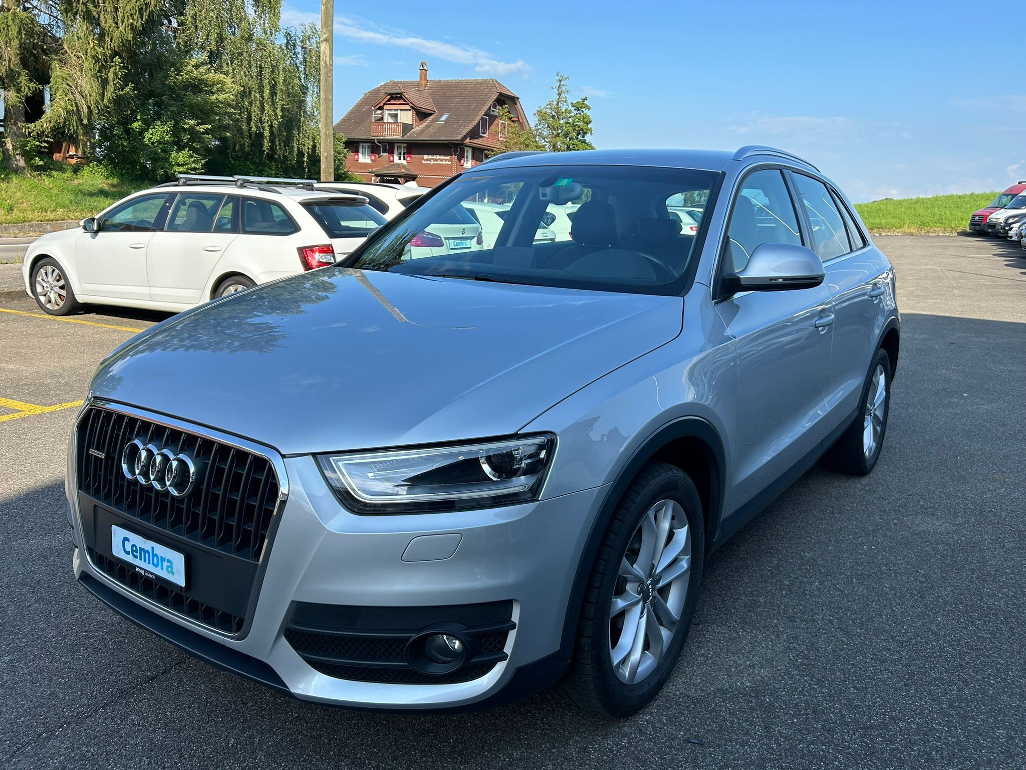 AUDI Q3 2.0 TDI quattro S-tronic