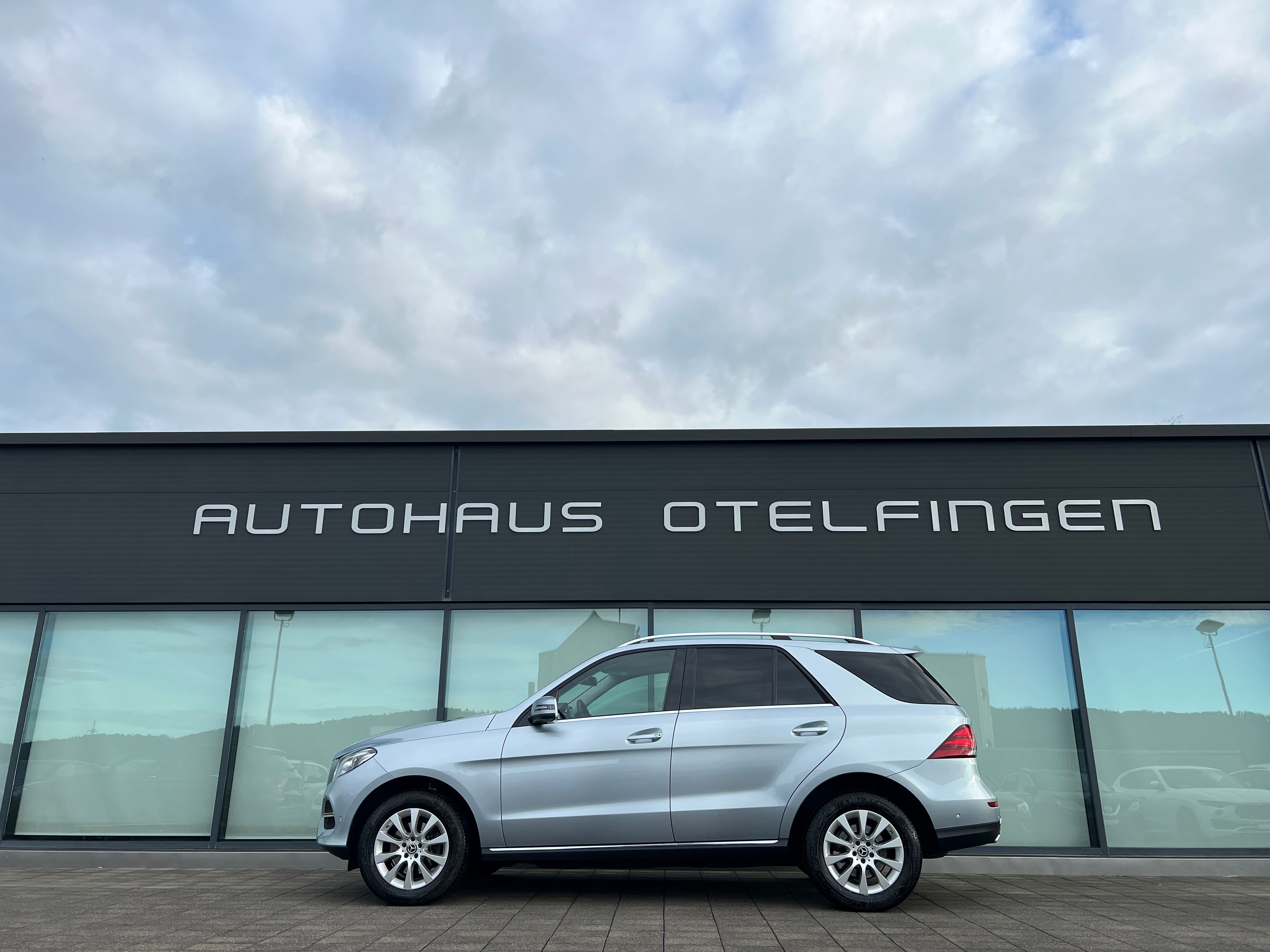 MERCEDES-BENZ GLE 250 d Executive 4Matic 9G-Tronic