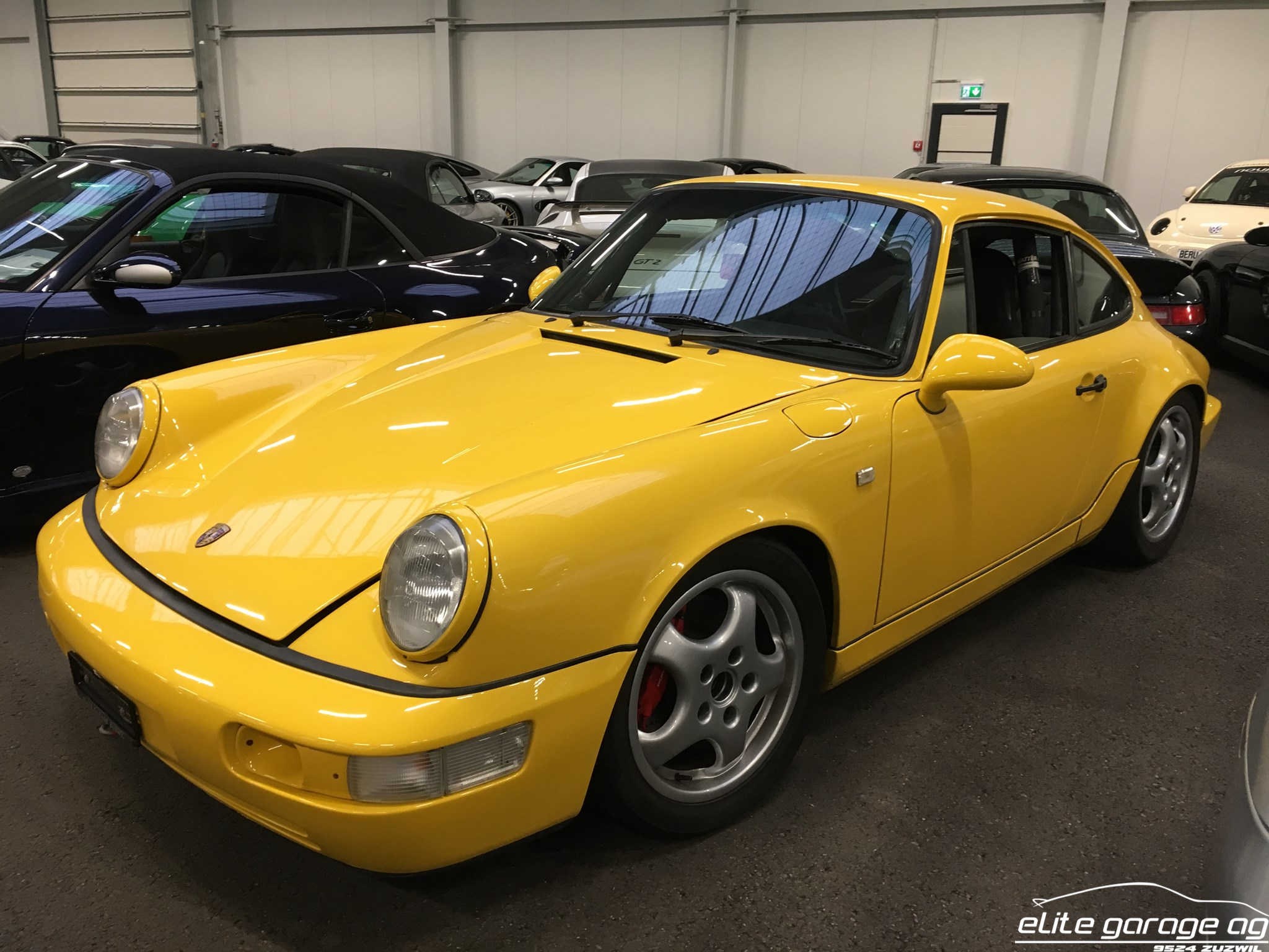 PORSCHE 911 Carrera 2 RS