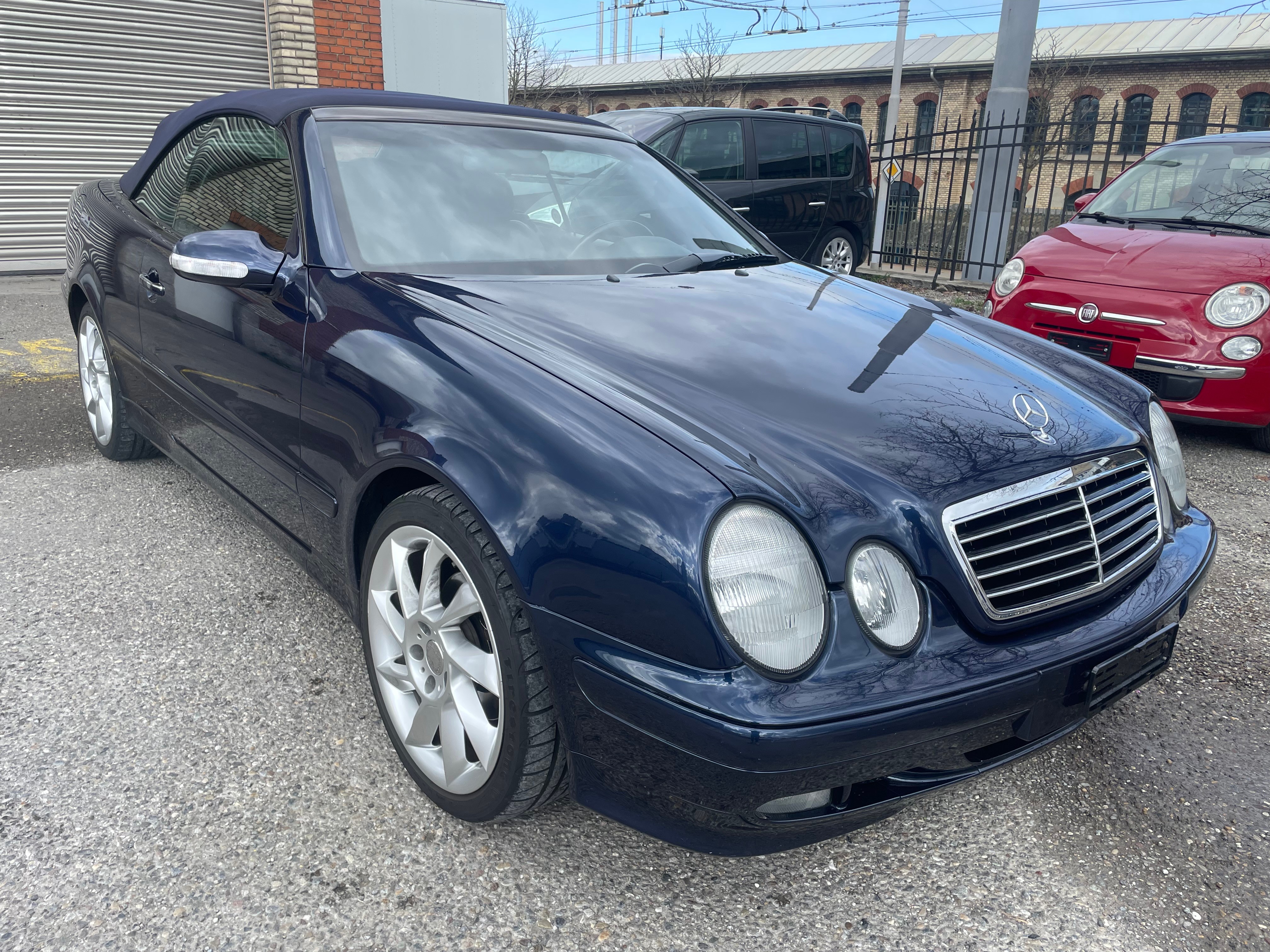 MERCEDES-BENZ CLK 200 Elégance