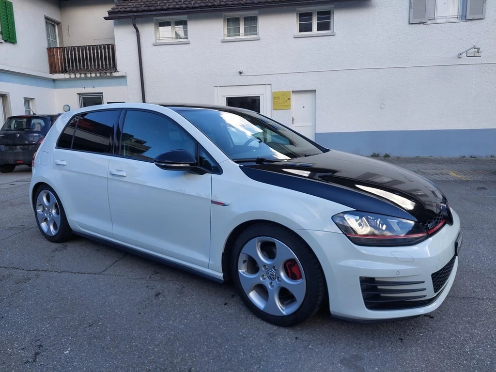 VW Golf 2.0 TSI GTI