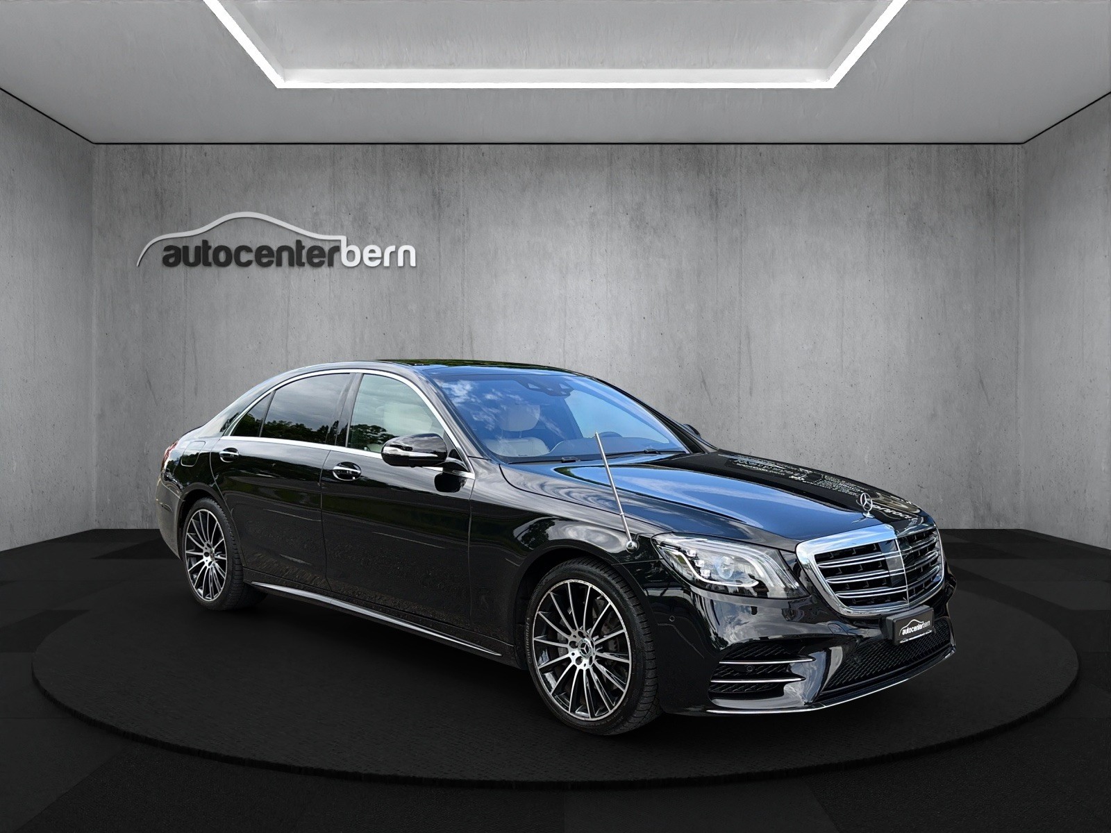 MERCEDES-BENZ S 450 L 4Matic 9G-Tronic President*