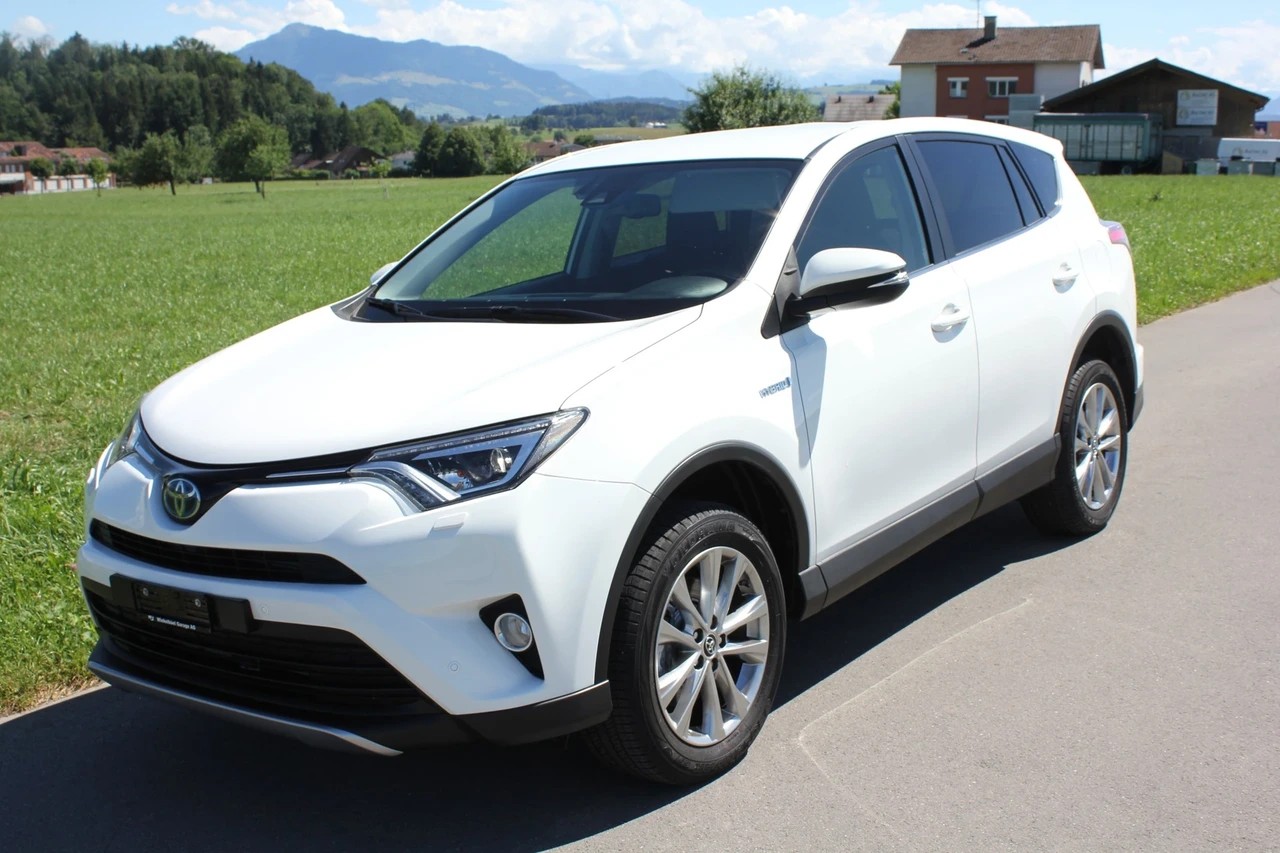 TOYOTA RAV-4 2.5 HSD Trend e-CVT