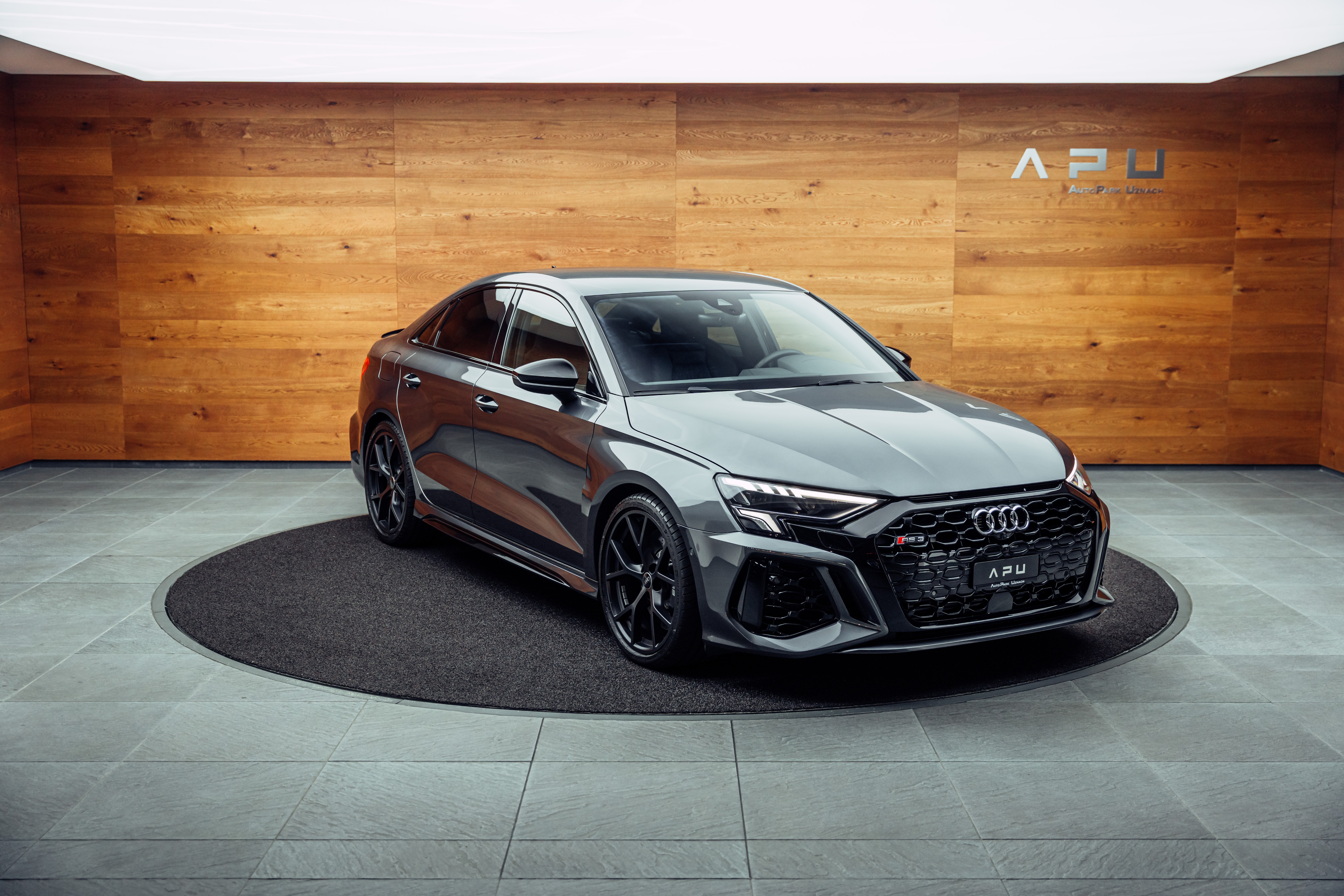 AUDI RS3 Limousine 2.5 TSI quattro S-tronic