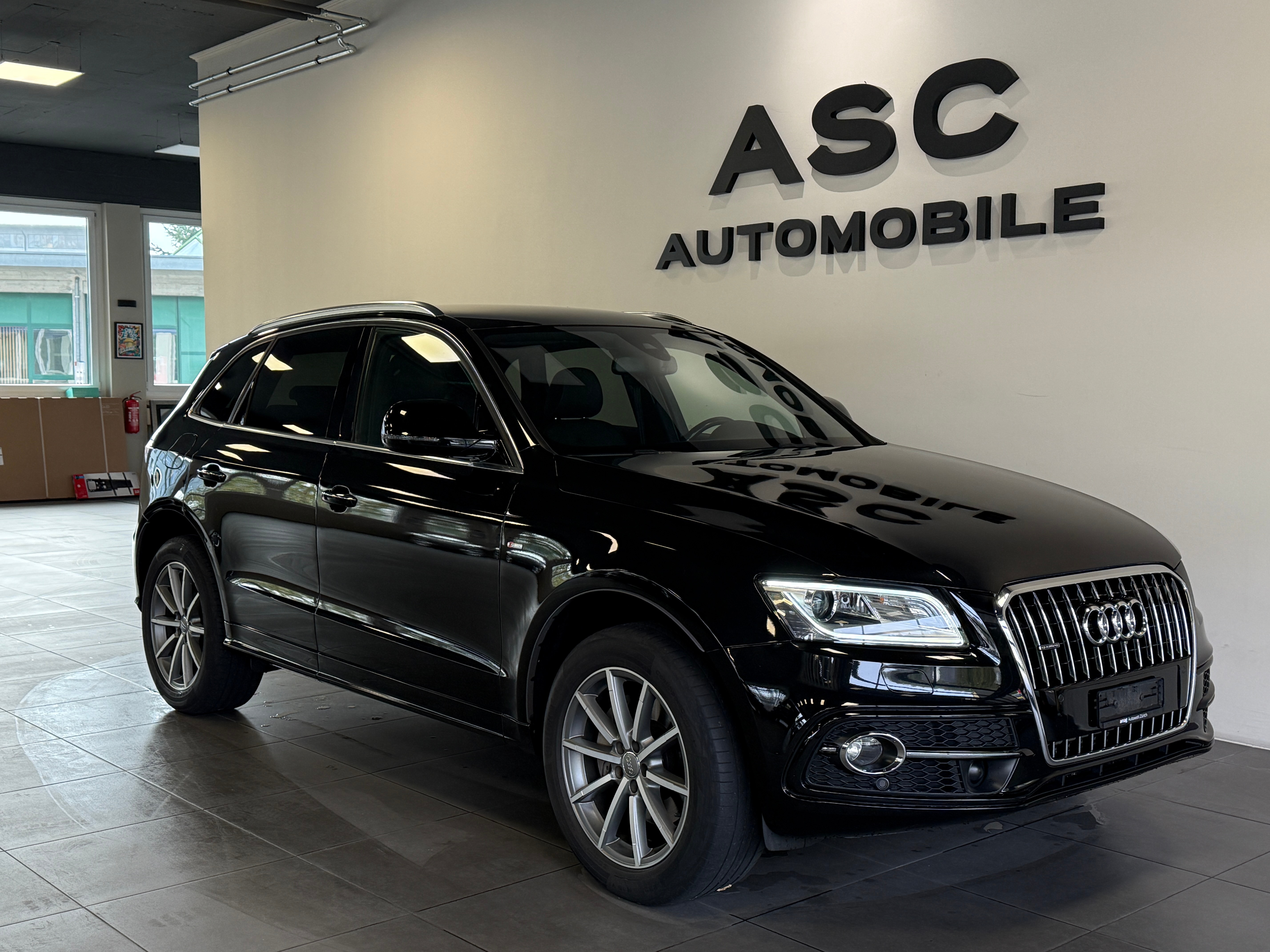 AUDI Q5 3.0 TDI S-Line quattro S-tronic