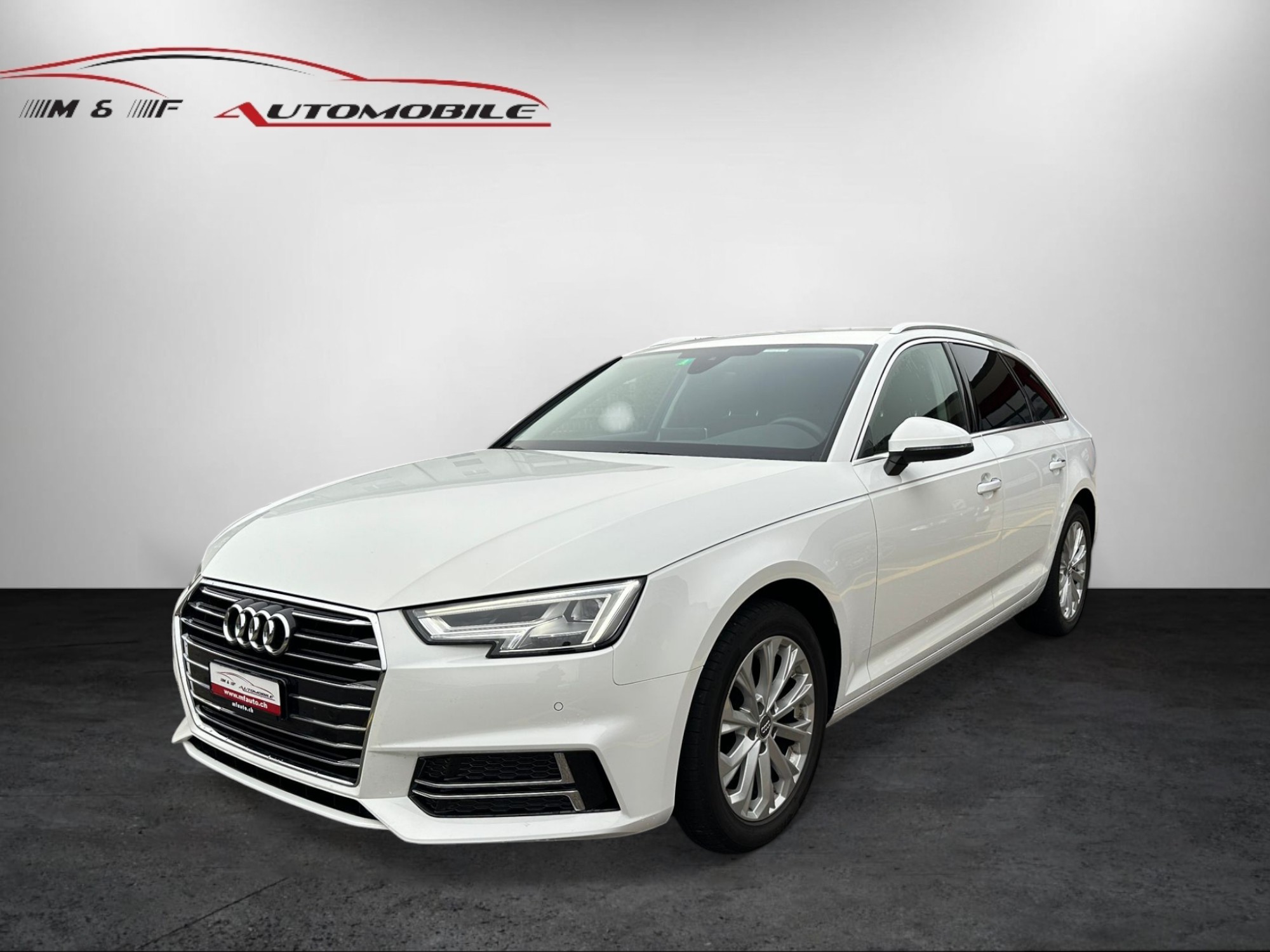 AUDI A4 Avant 2.0 35 TDI Design S-Tronic CH FAHRZEUG