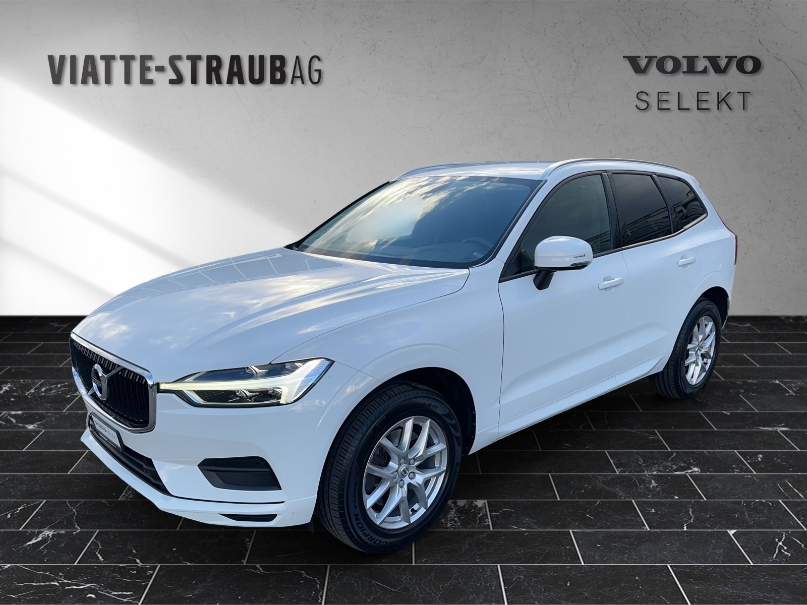 VOLVO XC60 2.0 T5 Momentum AWD