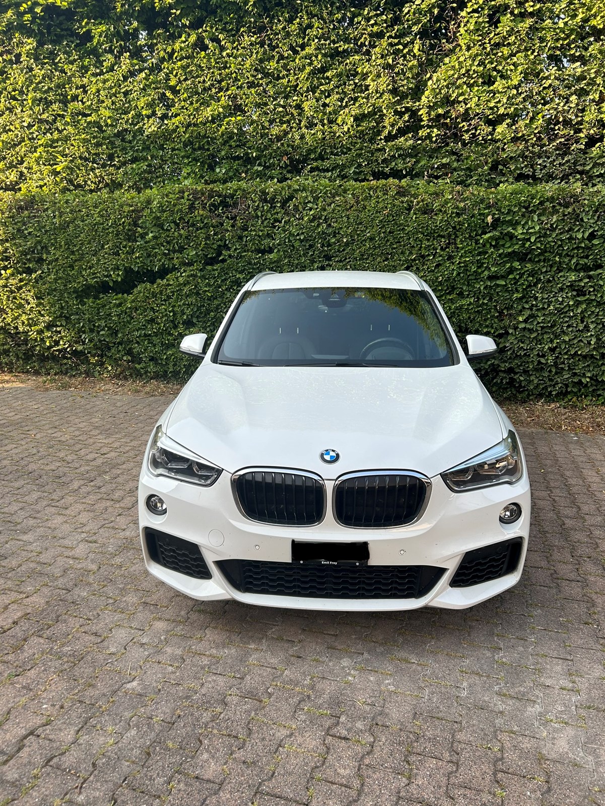 BMW X1 sDrive 18i Essential Edition