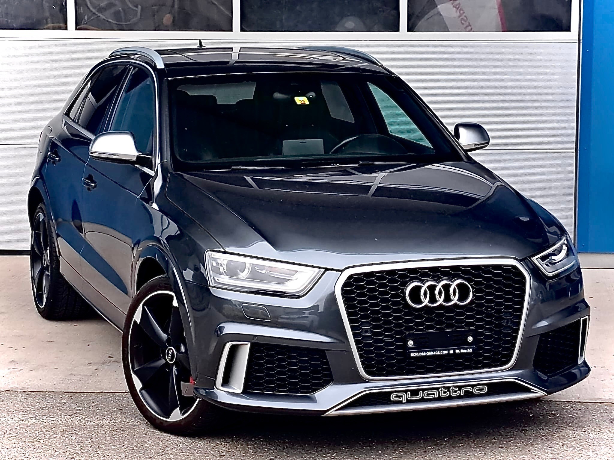 AUDI RS Q3 2.5 TFSI quattro S-tronic