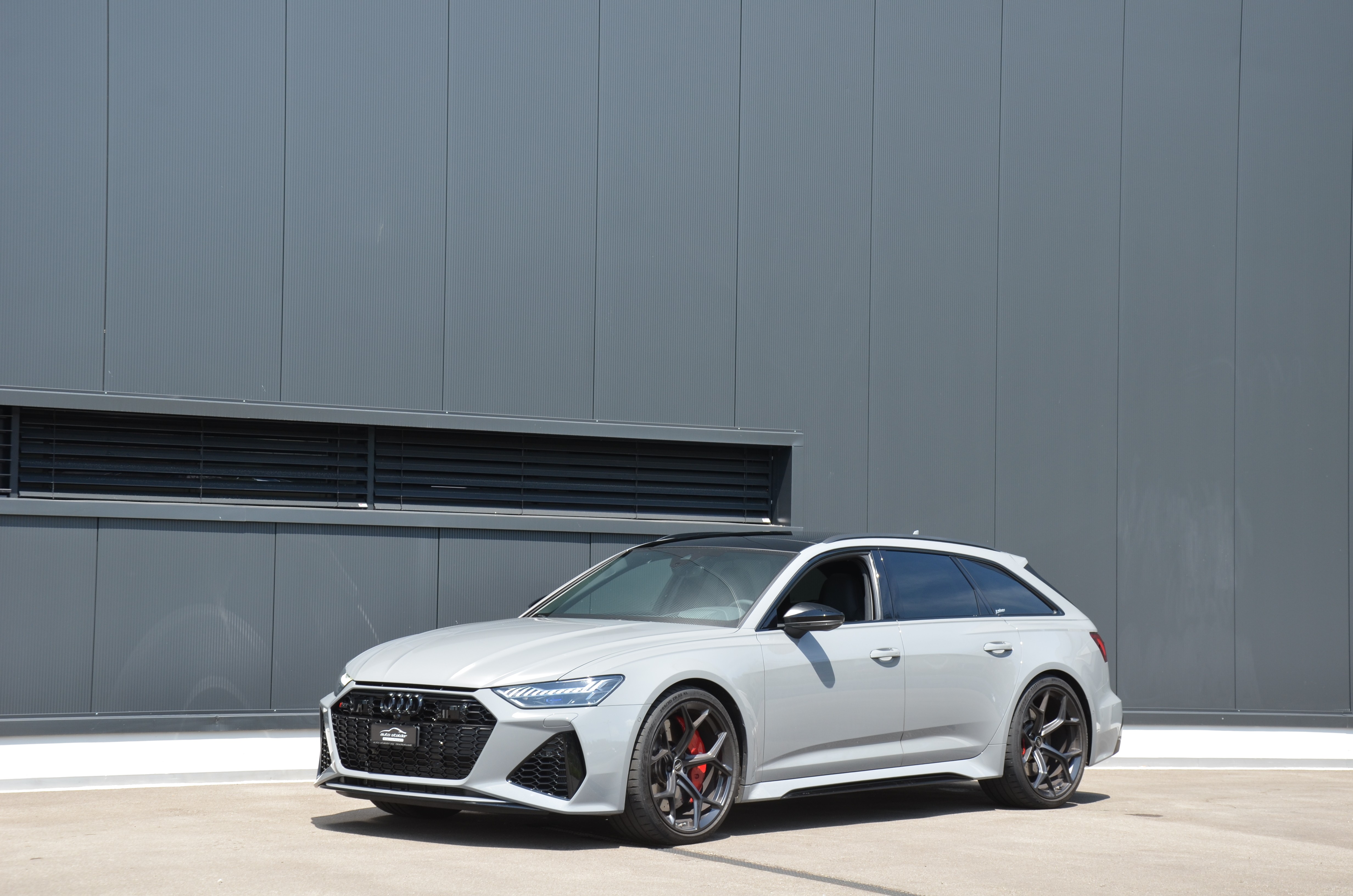 AUDI RS6 Avant 4.0 TFSI V8 Performance quattro