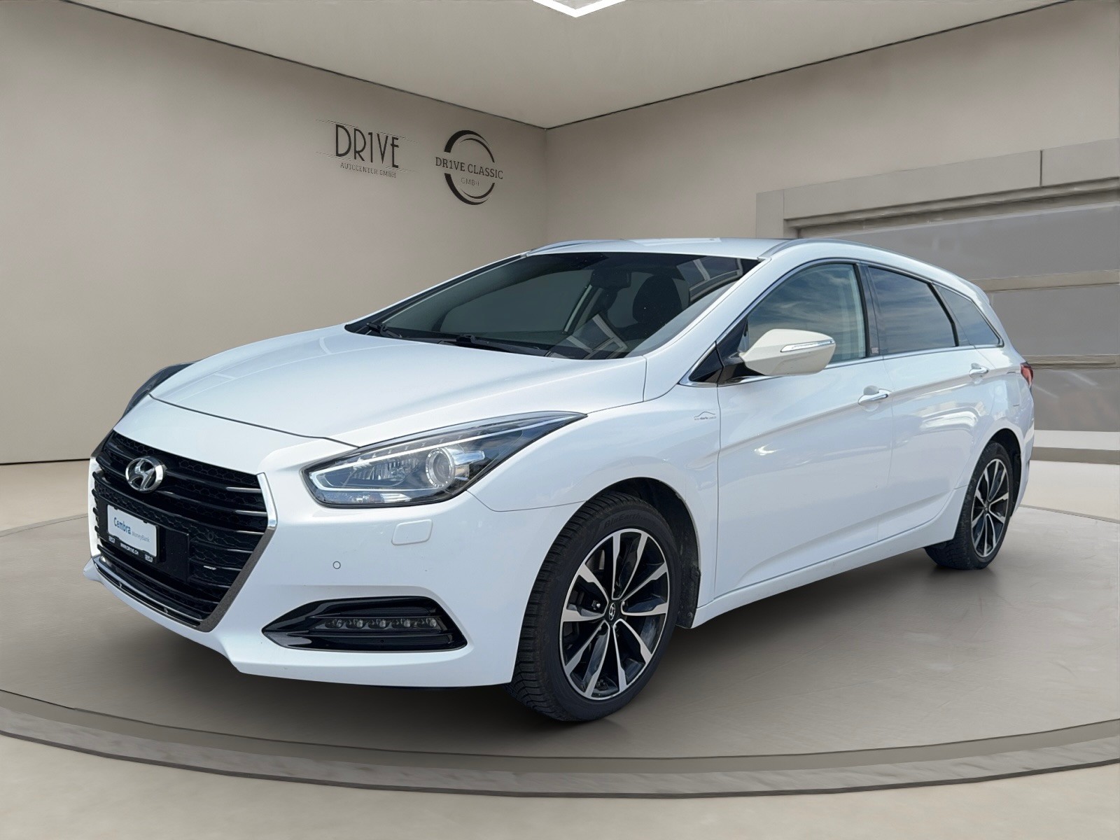 HYUNDAI i40 Wagon 1.7 CRDI Amplia Automatic