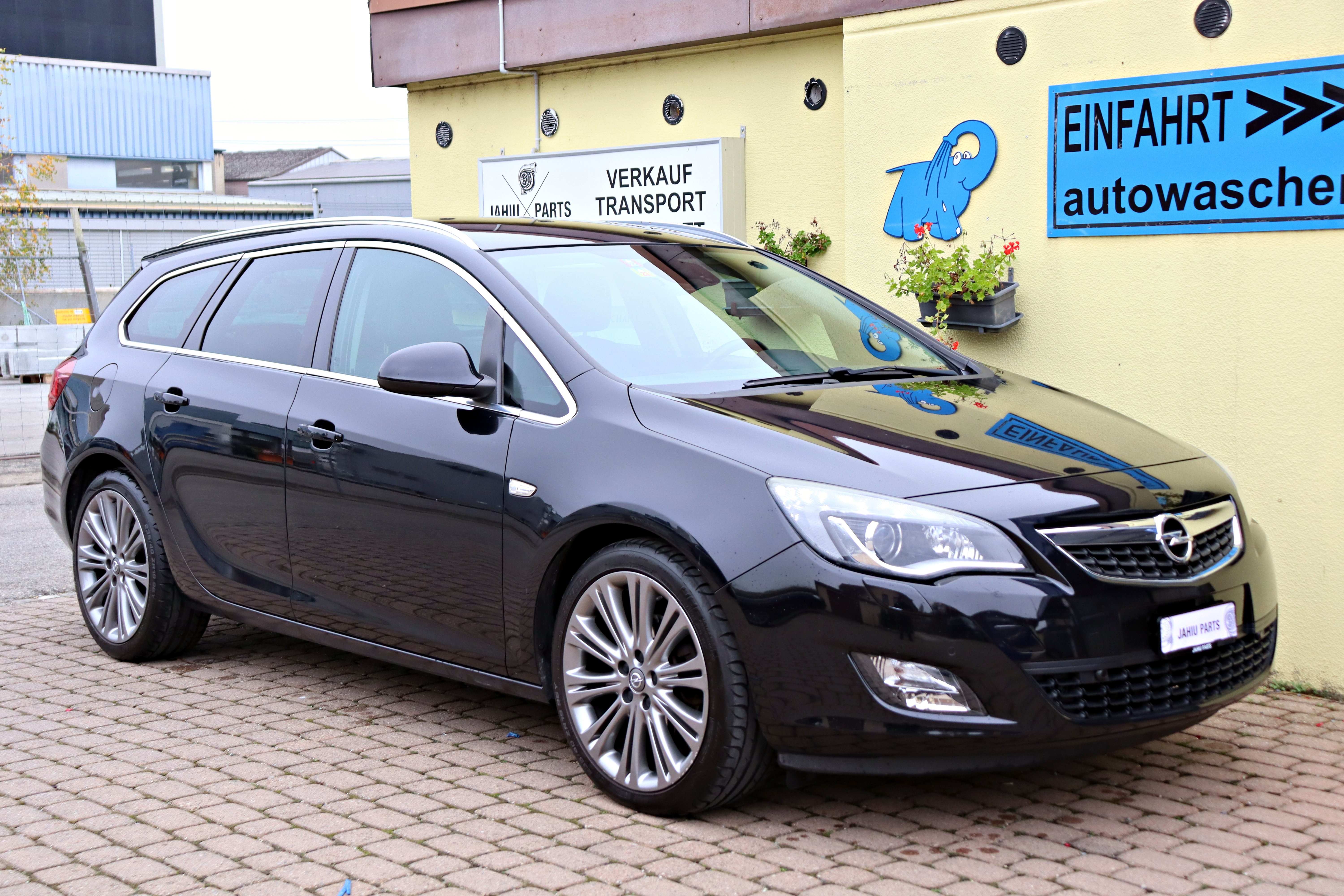 OPEL Astra SportsTourer 1.6i 16V Turbo Sport