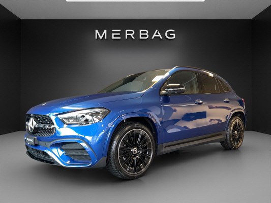 MERCEDES-BENZ GLA 200 Night Star 7G-D