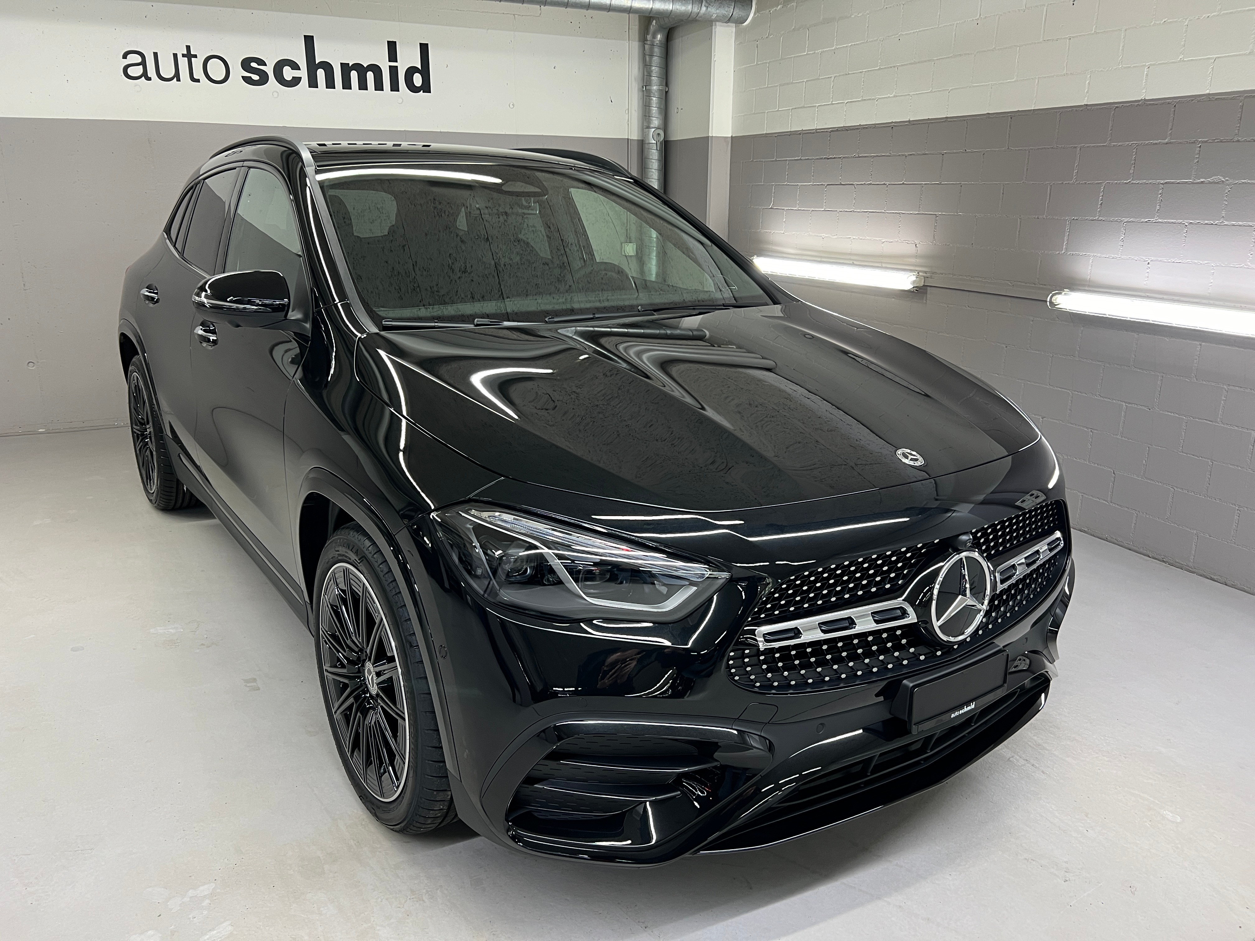 MERCEDES-BENZ GLA 250 4Matic 8G-DCT Swiss Star