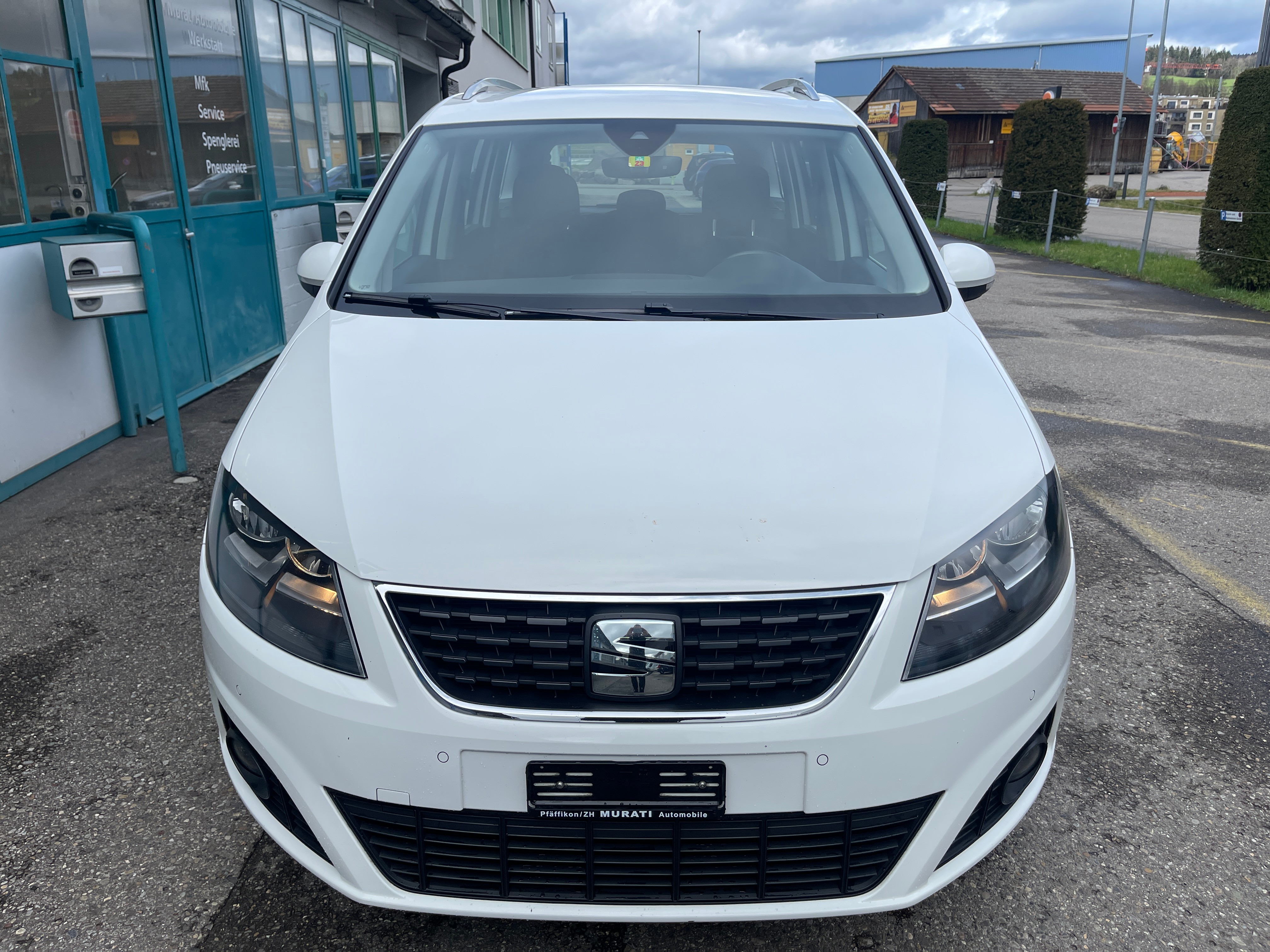 SEAT Alhambra 2.0 TDI DSG SWISS FR