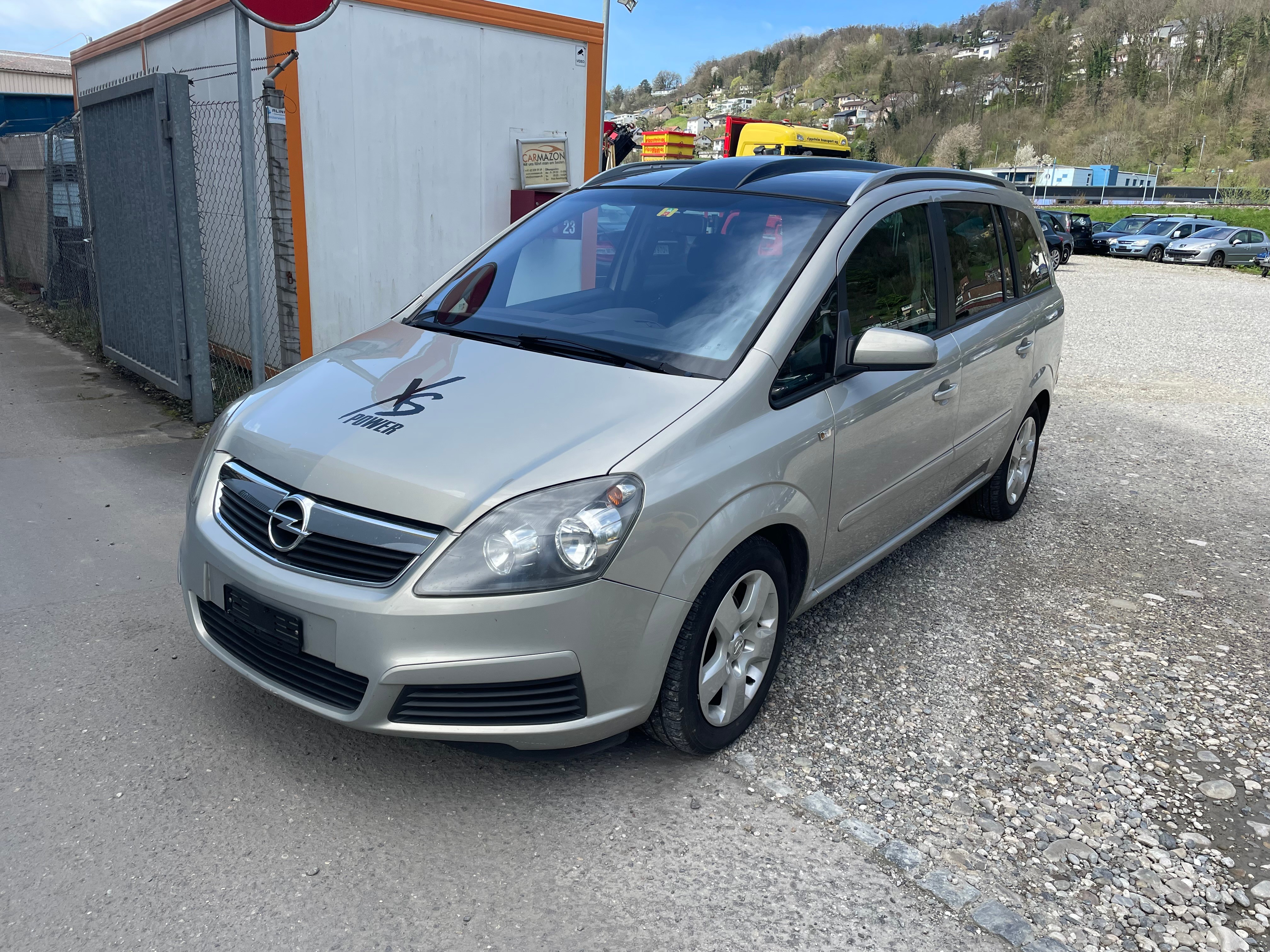 OPEL Zafira 1.8i 16V Cosmo