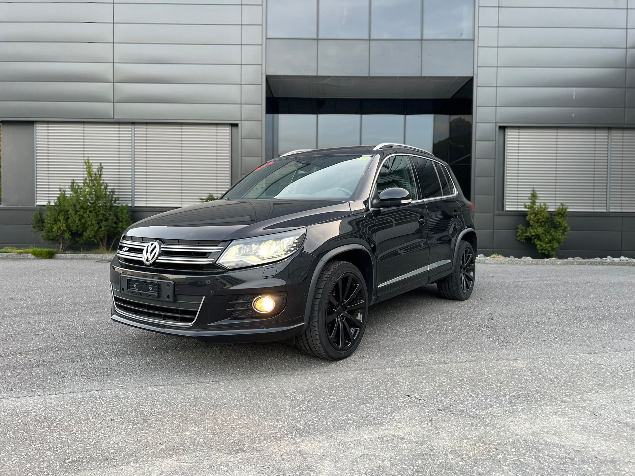 VW Tiguan 2.0 TDI BMT Design 4Motion DSG