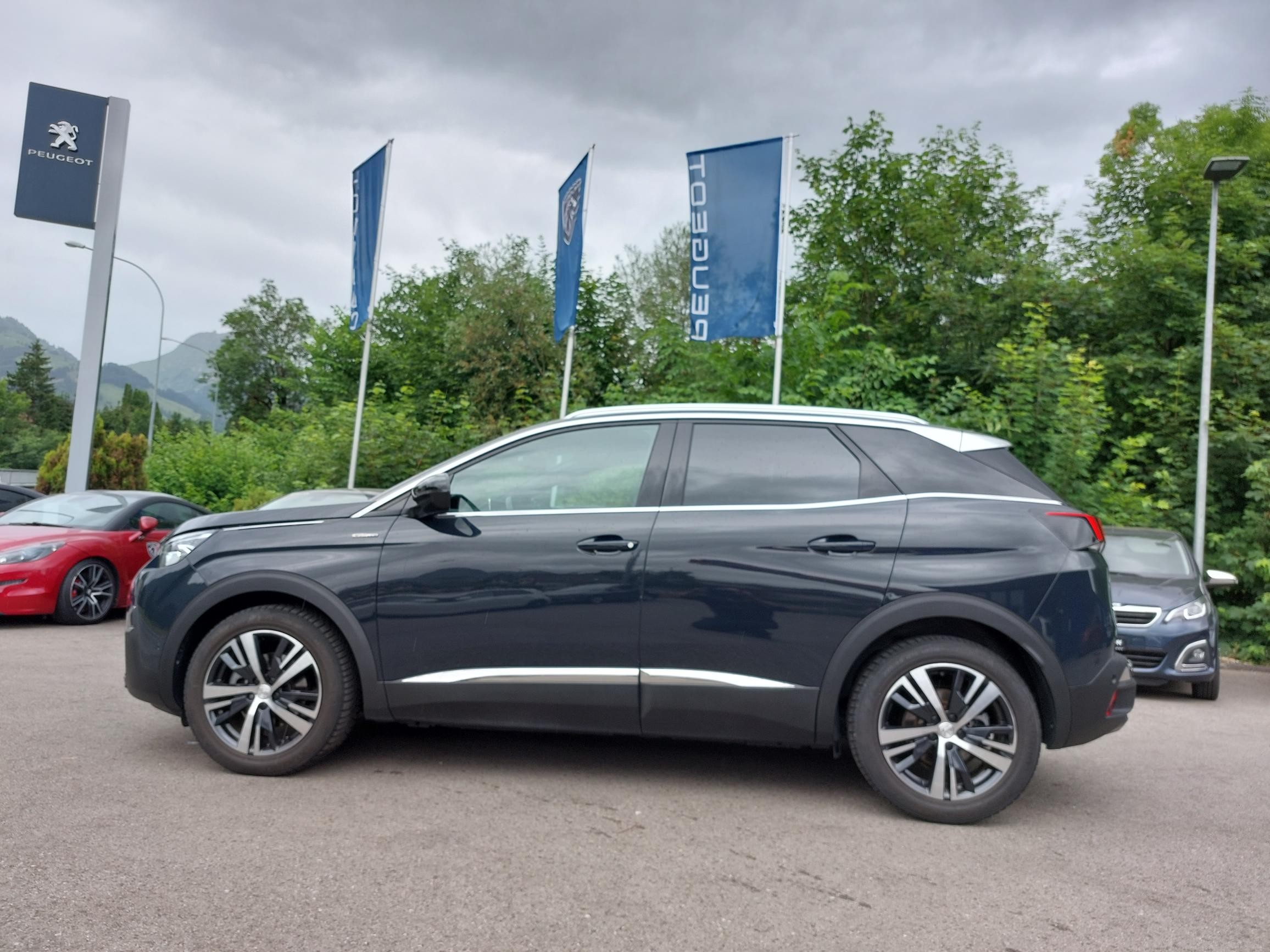 PEUGEOT 3008 1.5 BlueHDi GT Line EAT