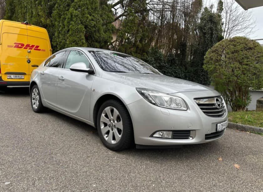 OPEL Insignia 2.0 Turbo Edition 4WD Automatic