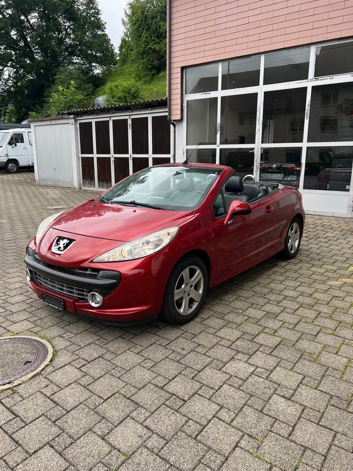 PEUGEOT 207 CC 1.6 16V Turbo Sport