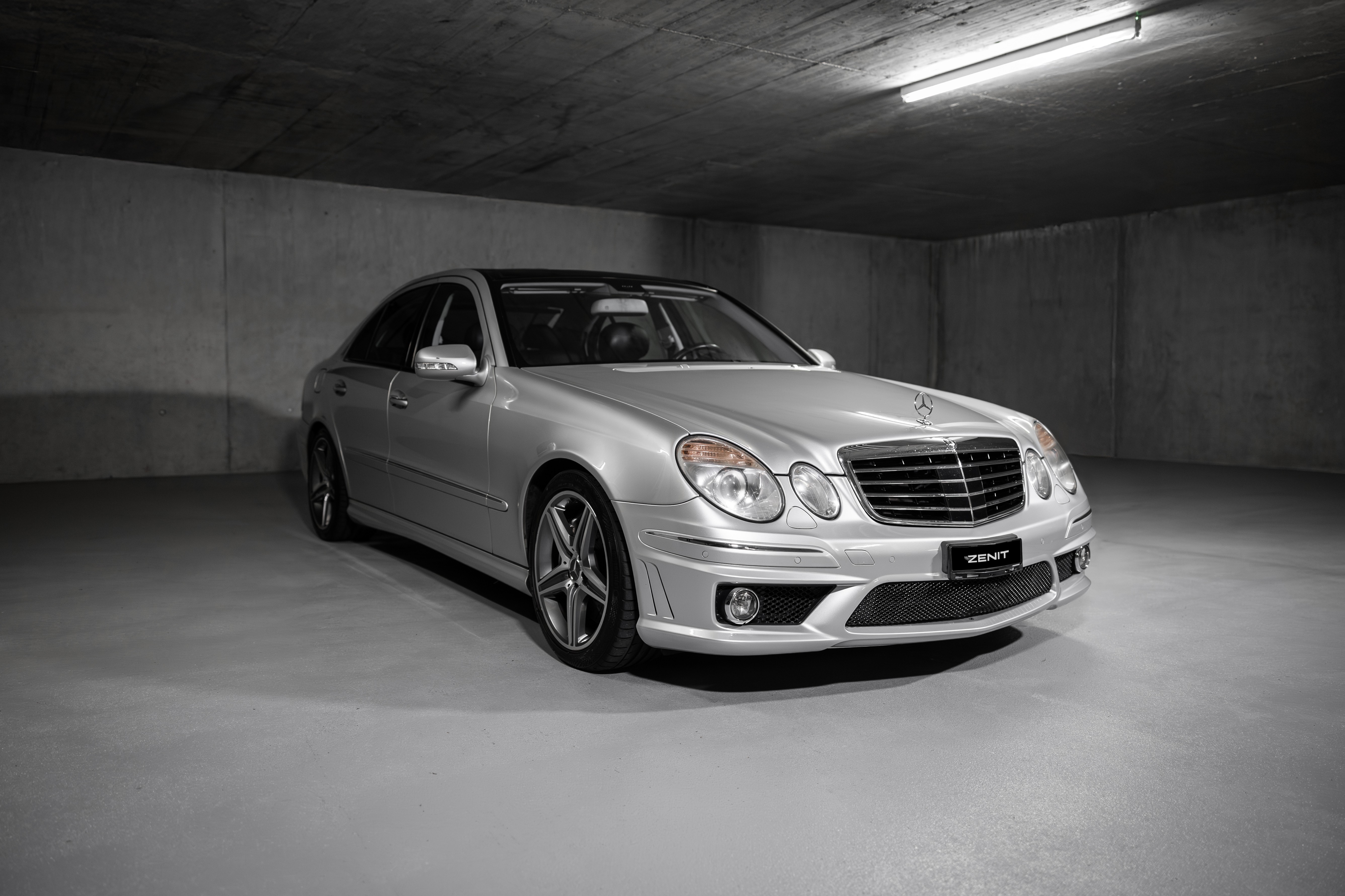 MERCEDES-BENZ E 63 AMG Avantgarde 7G-Tronic