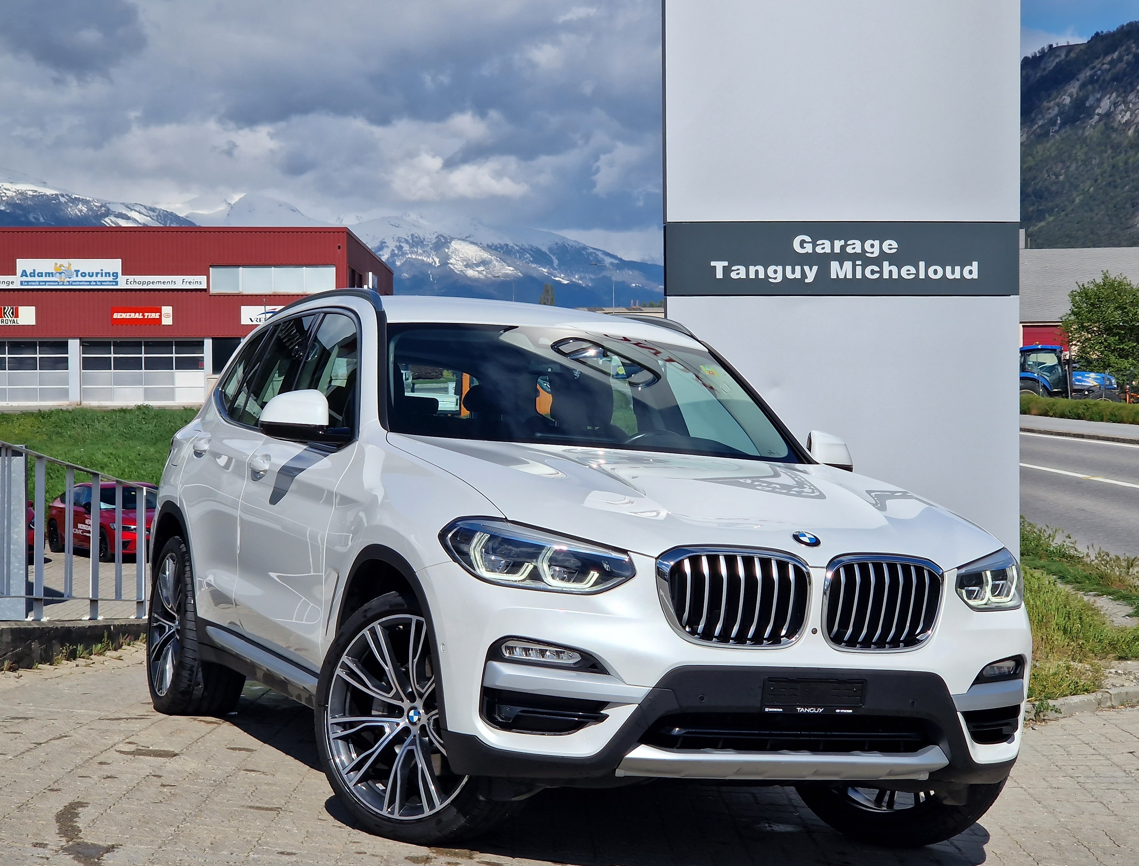 BMW X3 xDrive 30i Individual